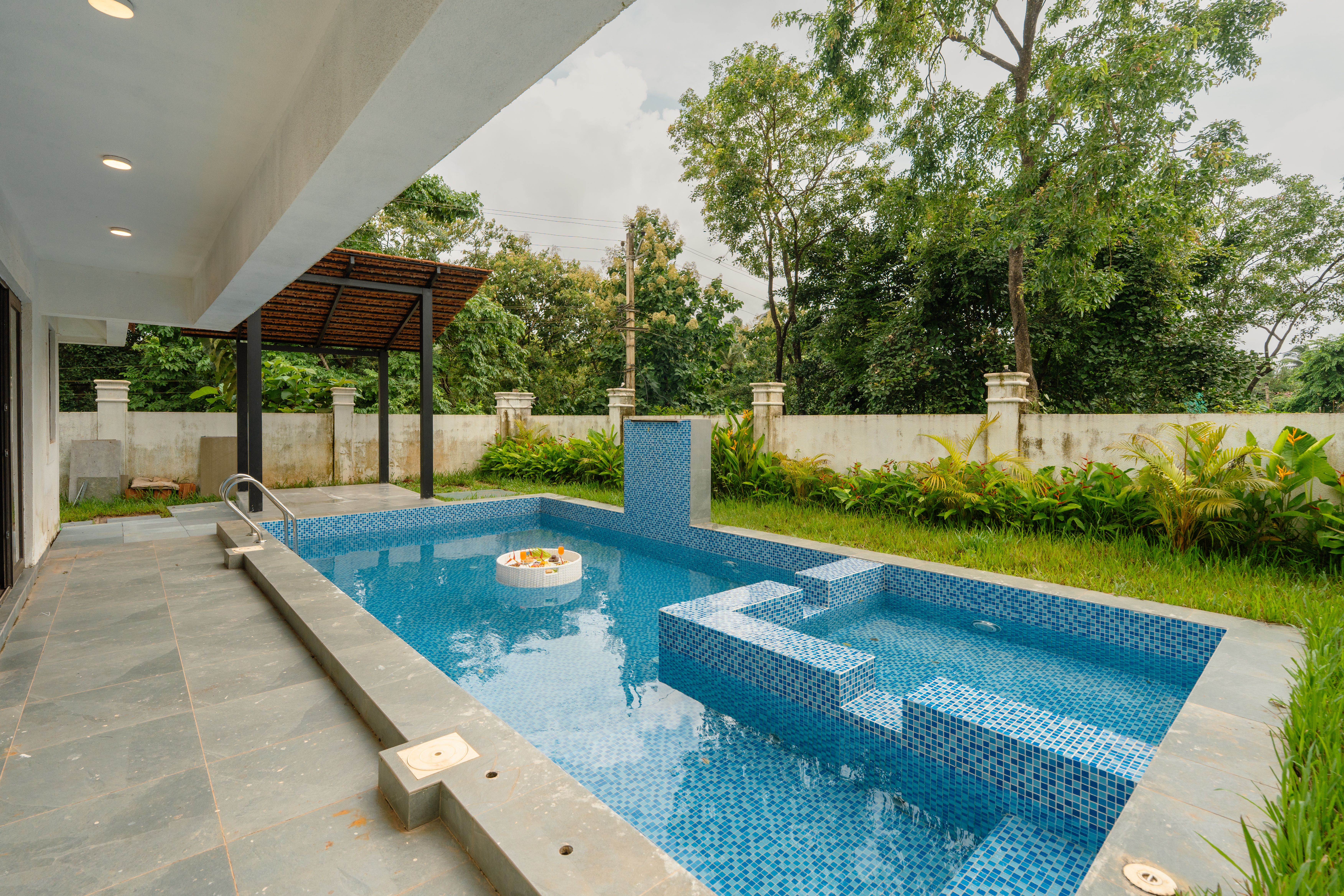 Casa Verdea | 4-BHK Villa With Private Pool & Lift; Near Popular Restaurants — photo 4