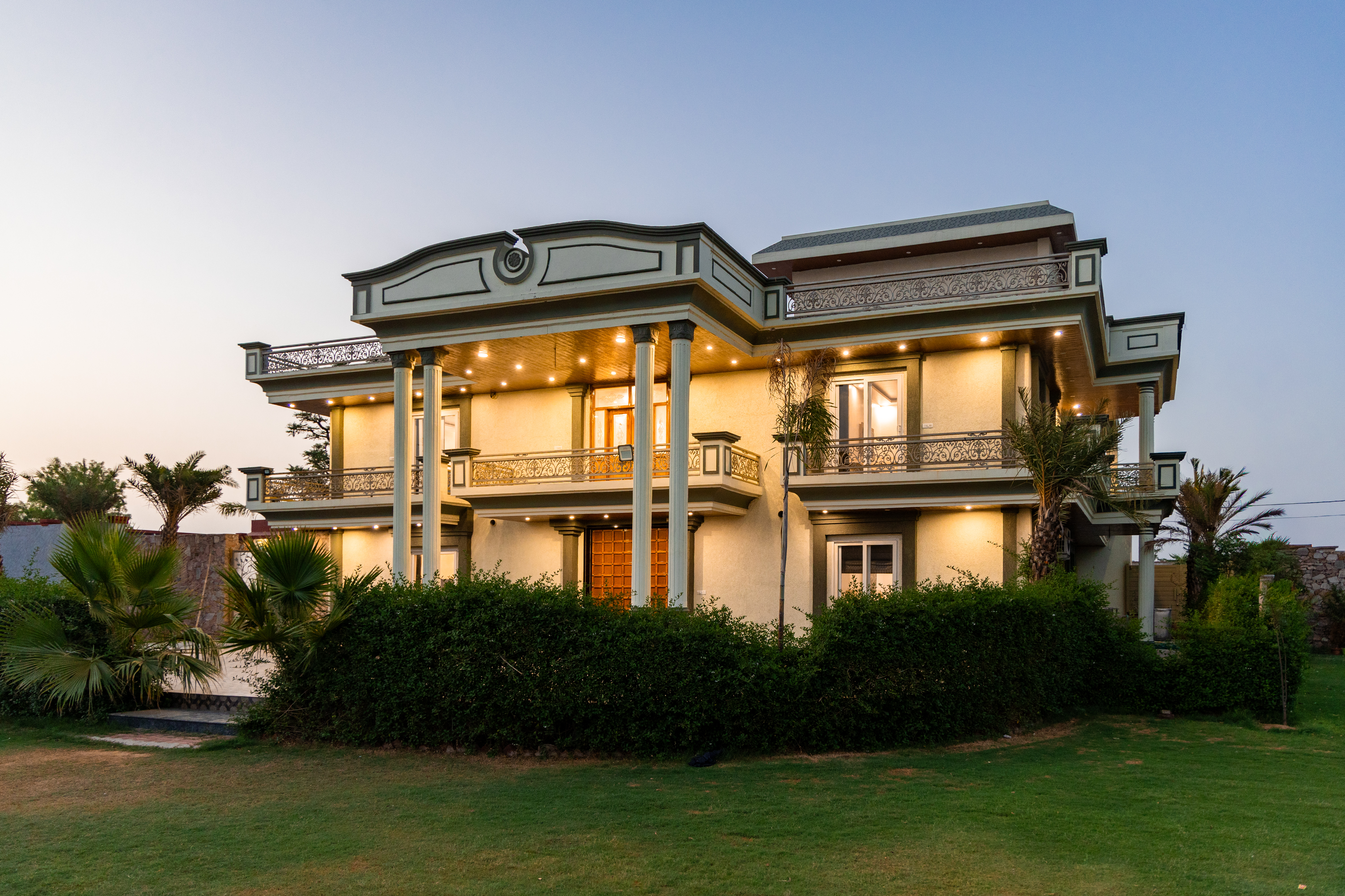 Gold Palm Granola | Elegant Room in a Serene Resort with Shared Pool, Dining, & Garden | Near Popular Tourist Attractions