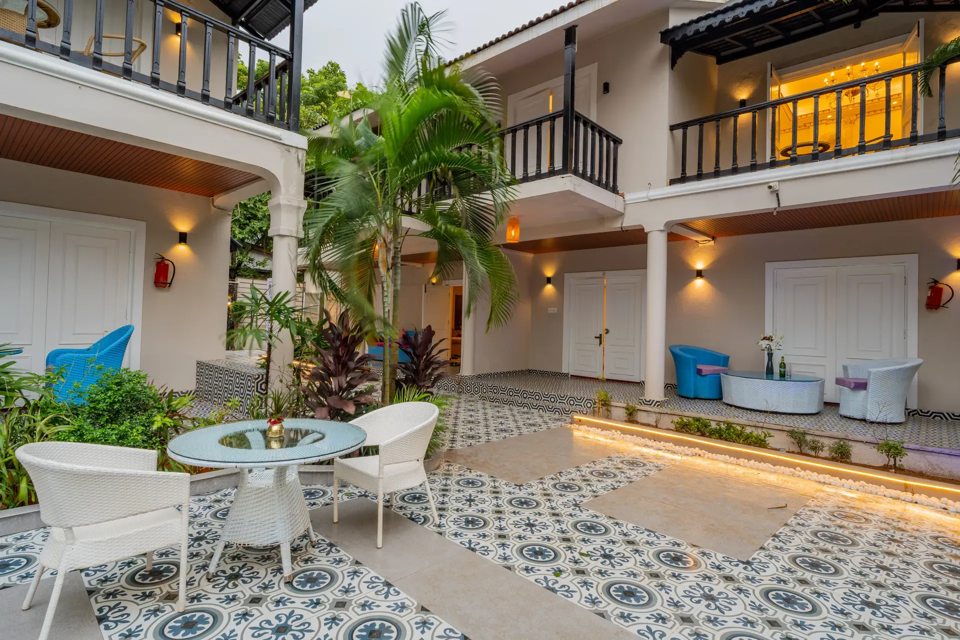 Emperor Ozran 2-BHK Duplex | Retreat With Balconies, Shared Pool, Restro & Bar | Near Beaches — photo 28