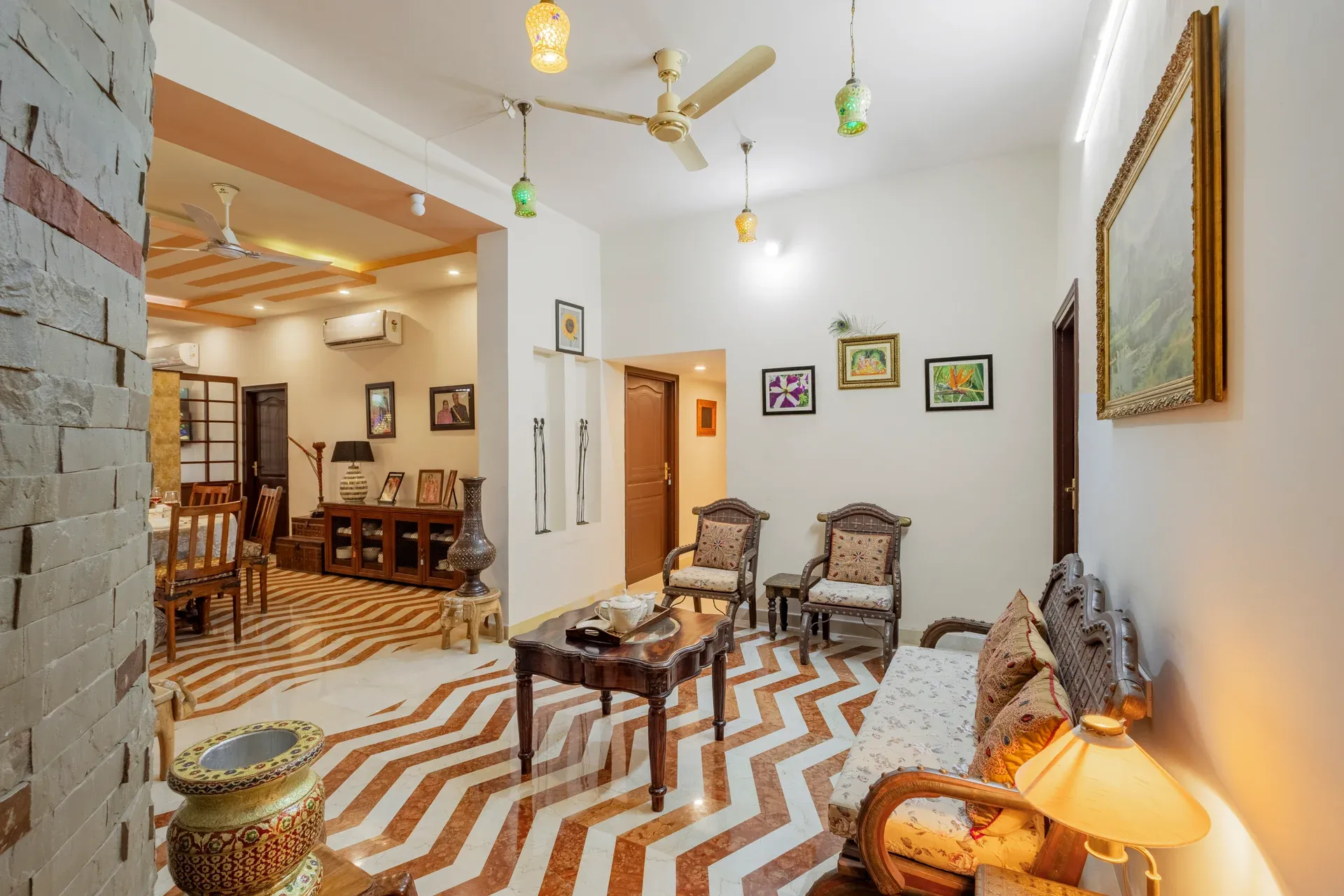 Abhimanyu Mansion Sapphire | 4-BHK Heritage Haveli With Outdoor Dining Area & Garden in City Centre — photo 22