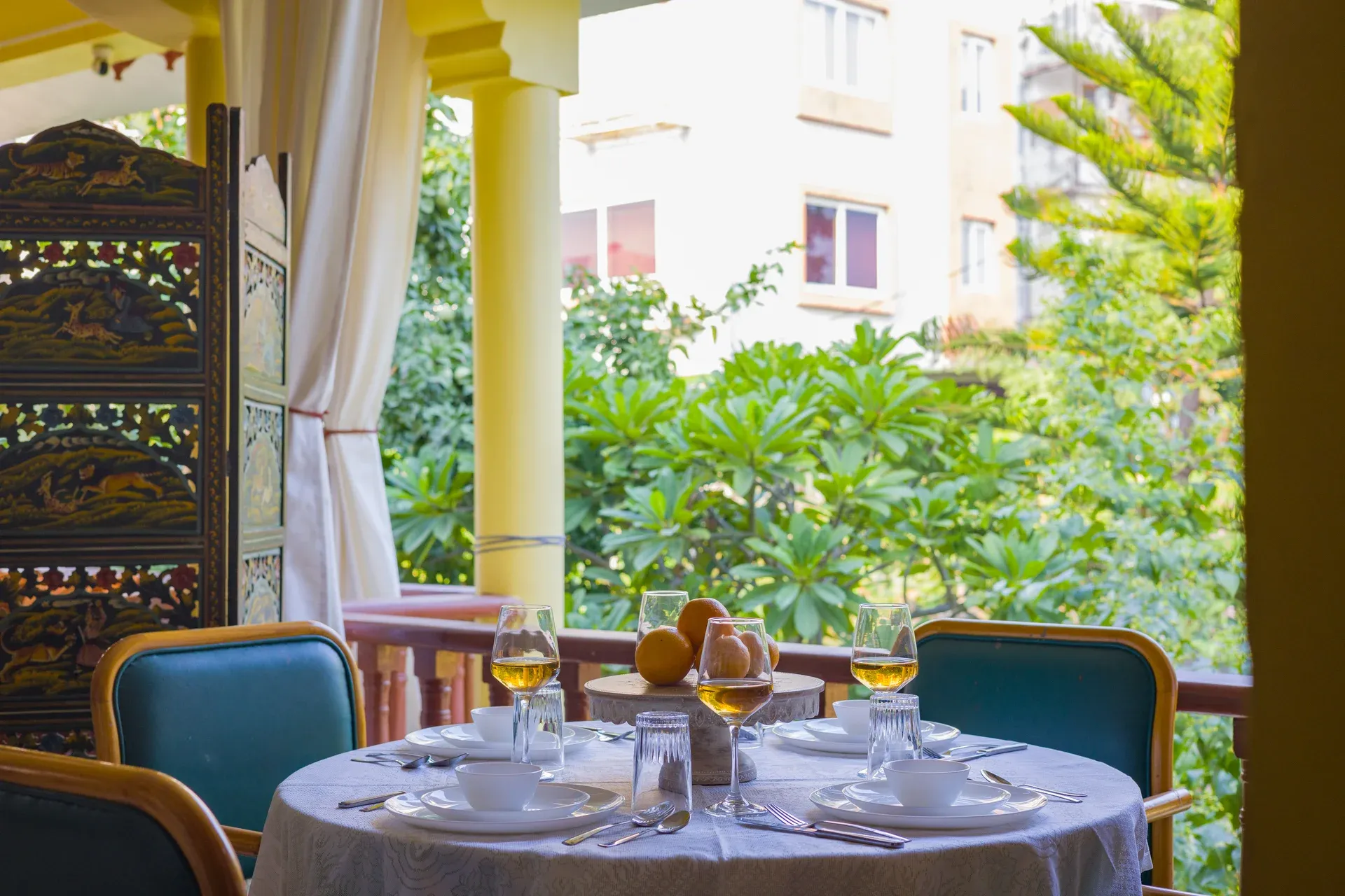 Abhimanyu Mansion Sapphire | 4-BHK Heritage Haveli With Outdoor Dining Area & Garden in City Centre — photo 25