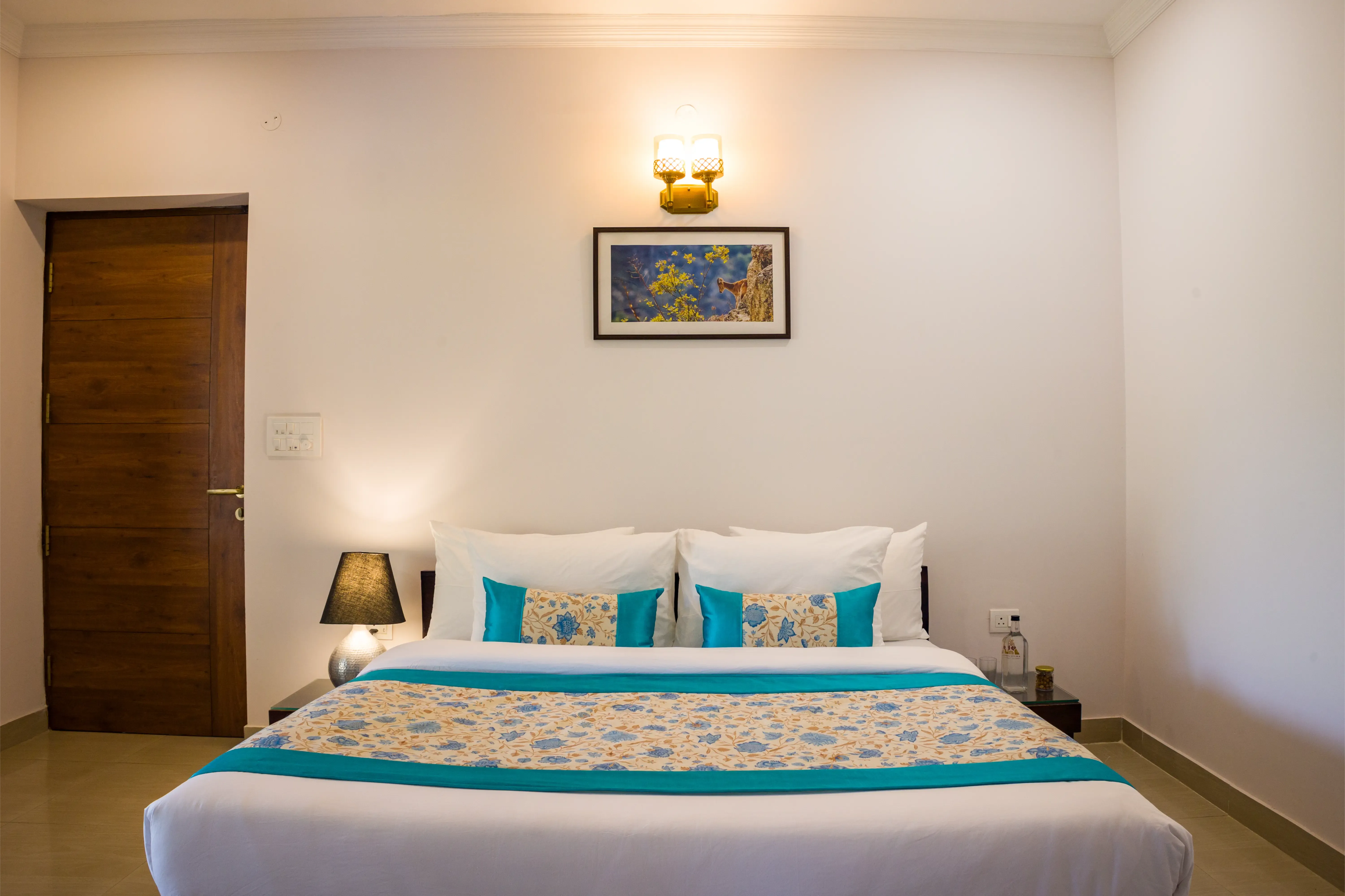 Captain’s Nest | 3-BHK Hilltop Hideaway With Garden & Scenic Views — photo 18