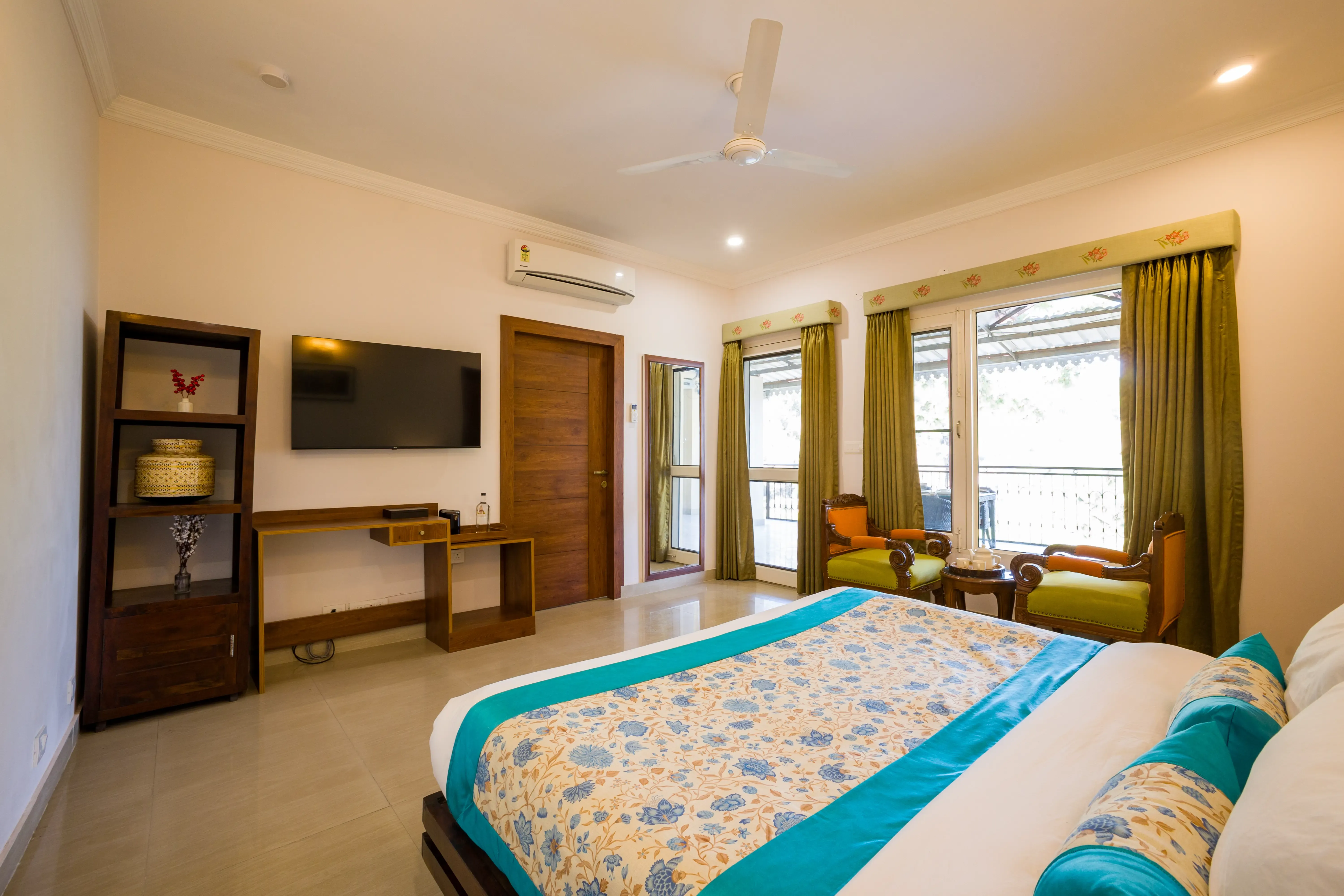 Captain’s Nest | 3-BHK Hilltop Hideaway With Garden & Scenic Views — photo 20