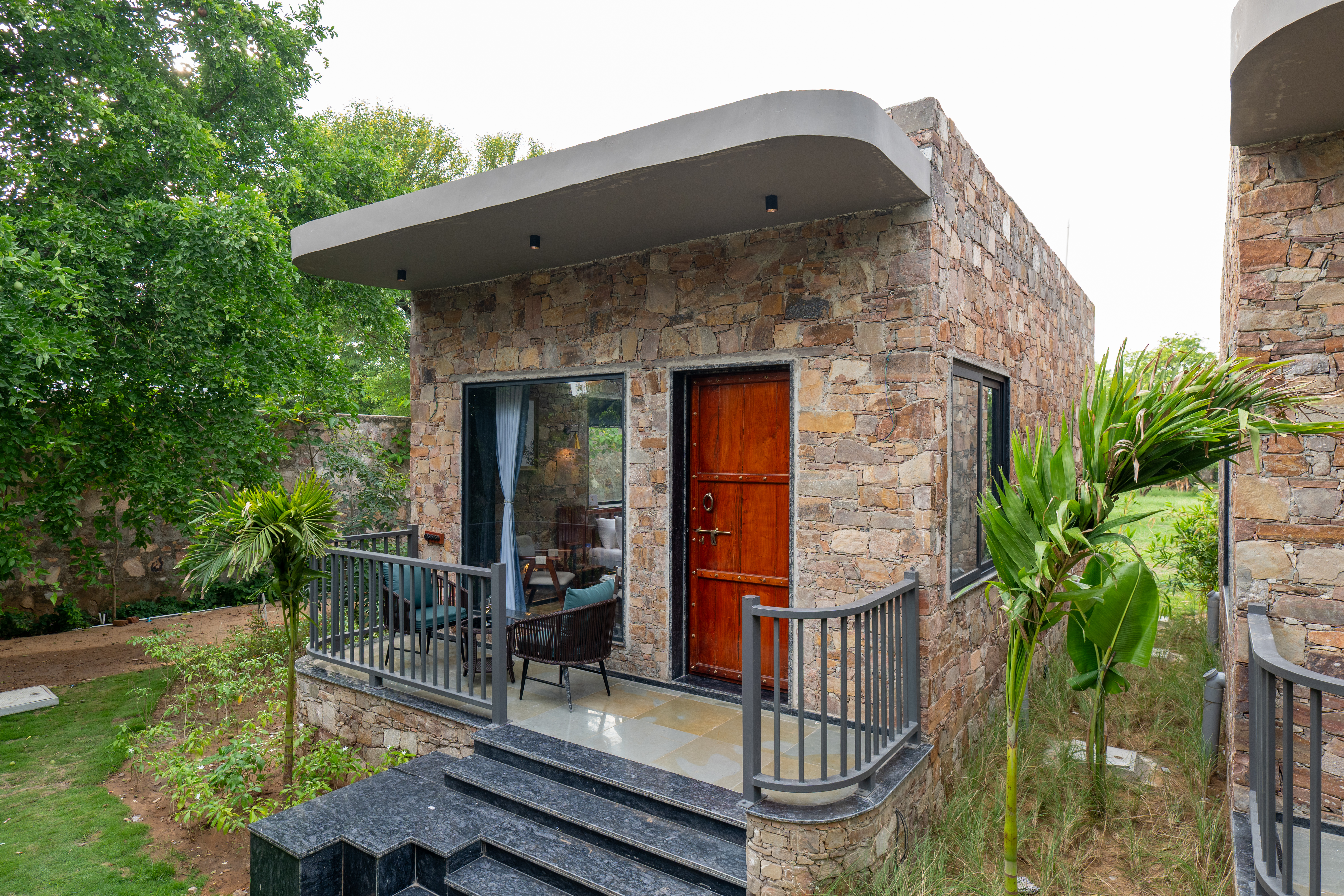 Hathnoda Bagh Cascade | Cottage within a Mini Resort with Open Shower, Shared Pool, Restaurant, Sit Out & Garden — photo 25