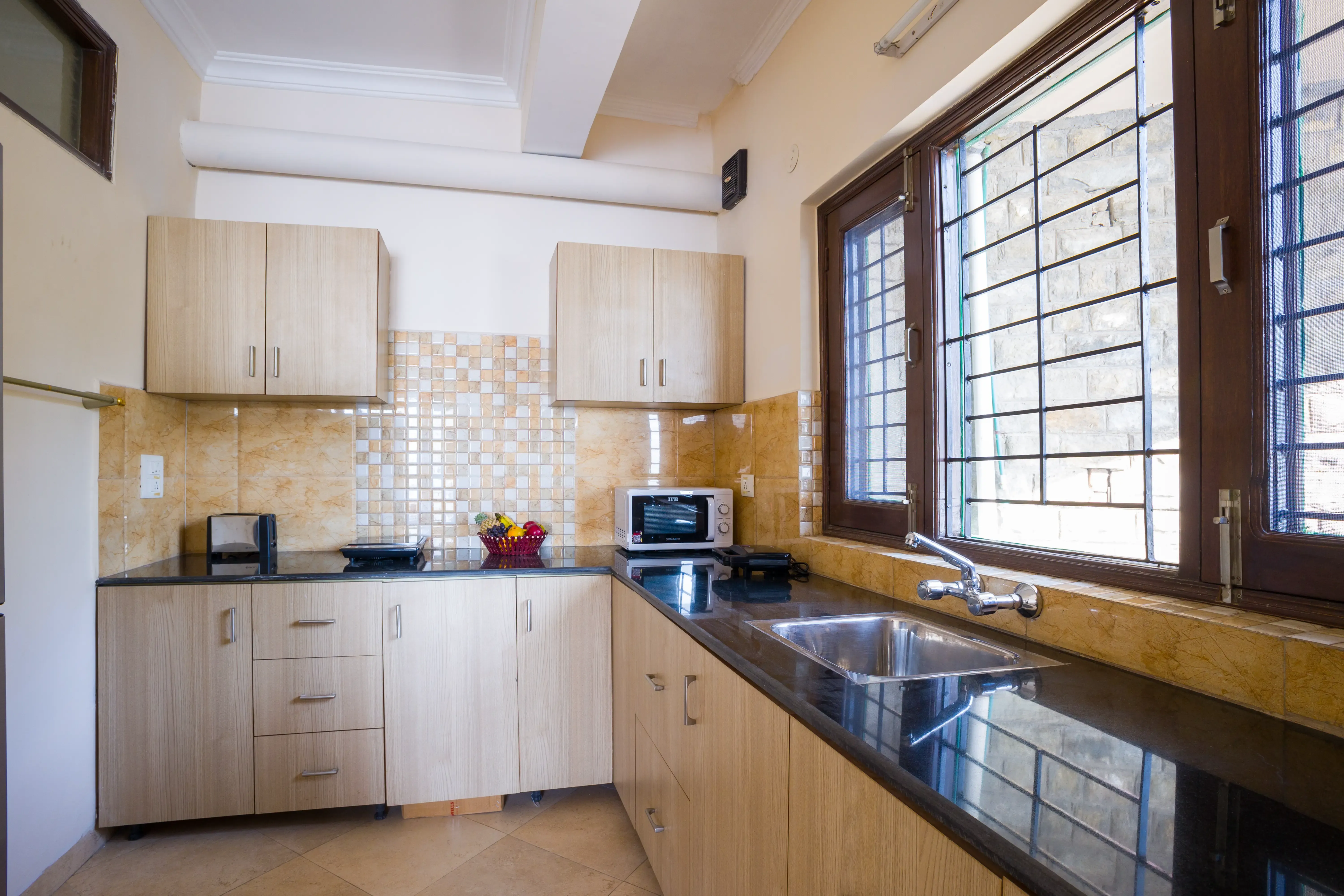 Pine View Cottage | Pet-friendly 3-BHK Himalayan Retreat with Scenic Sit-Out Areas — photo 26
