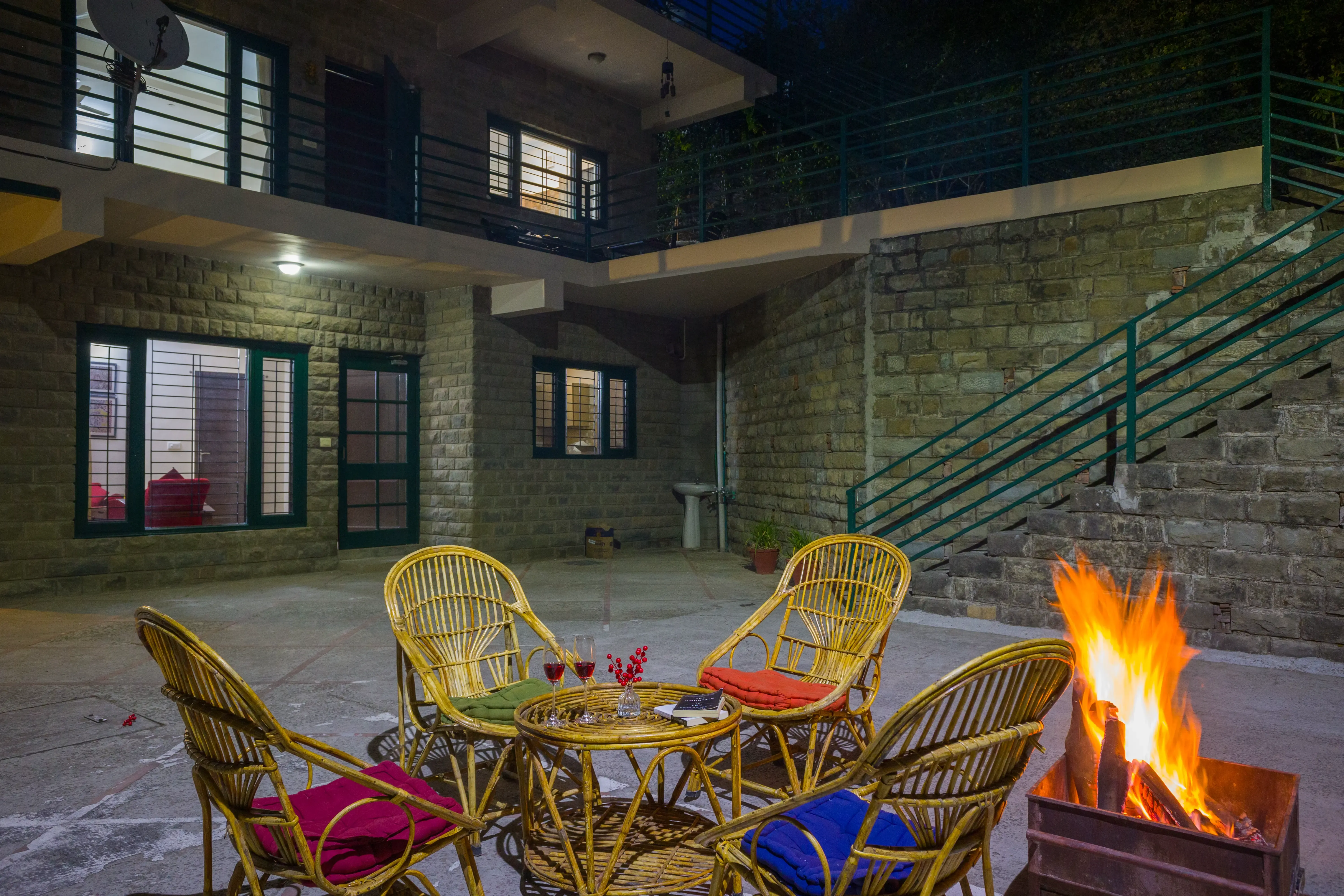 Pine View Cottage | Pet-friendly 3-BHK Himalayan Retreat with Scenic Sit-Out Areas — photo 8