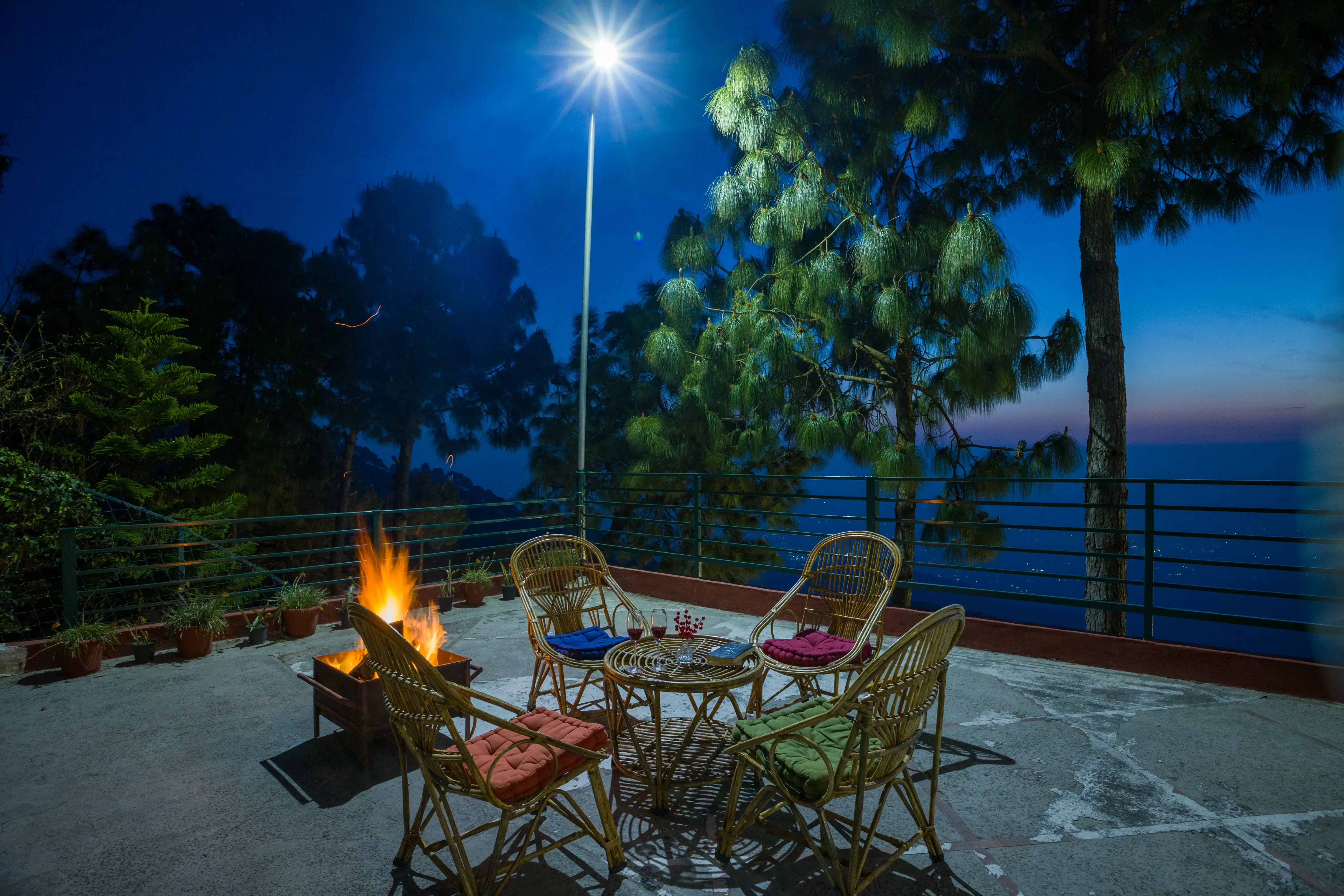Pine View Cottage | Pet-friendly 3-BHK Himalayan Retreat with Scenic Sit-Out Areas — photo 6