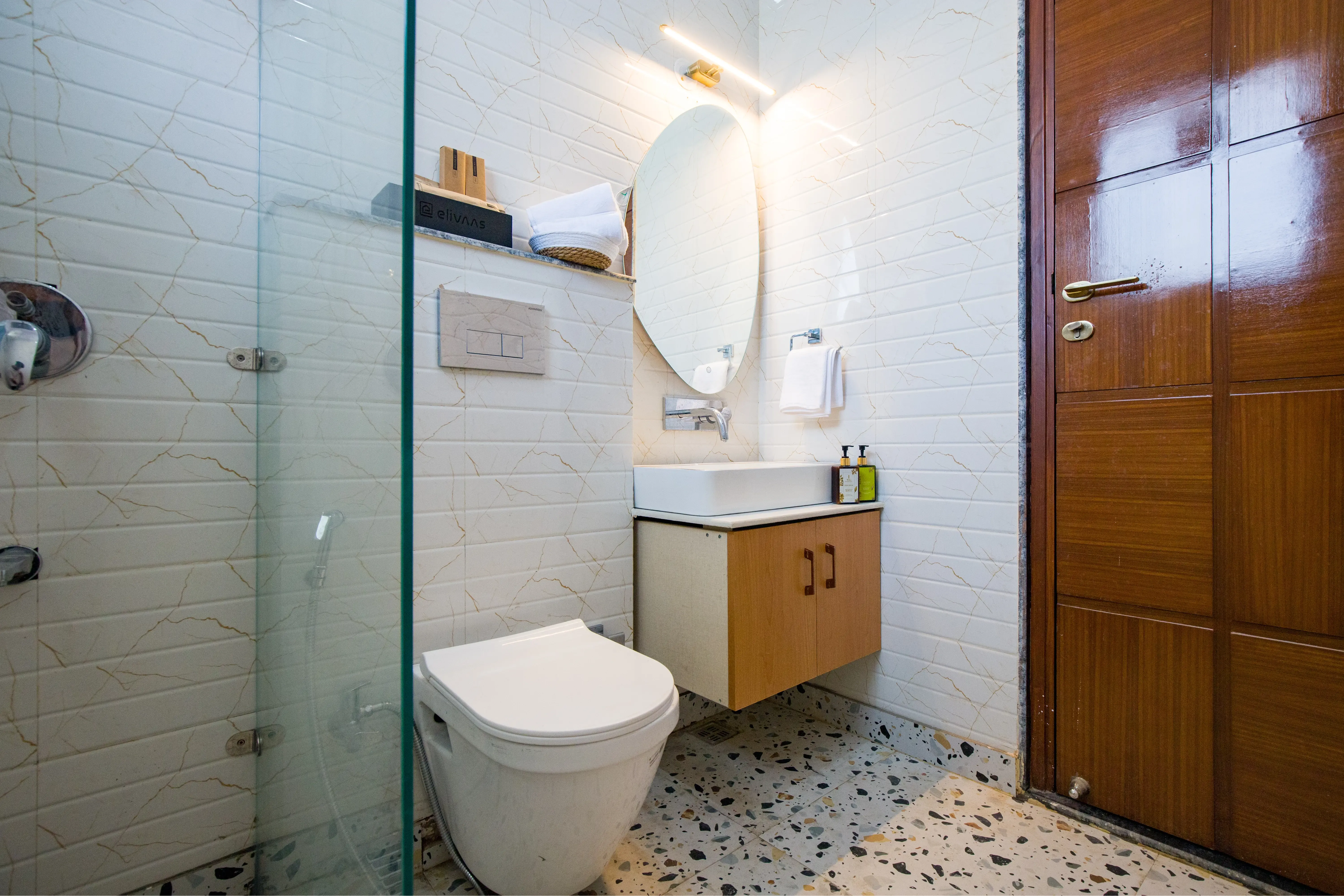 Amber Villa | 3-BHK Retreat With Pvt Pool, Game Room & Studio Rooms — photo 18