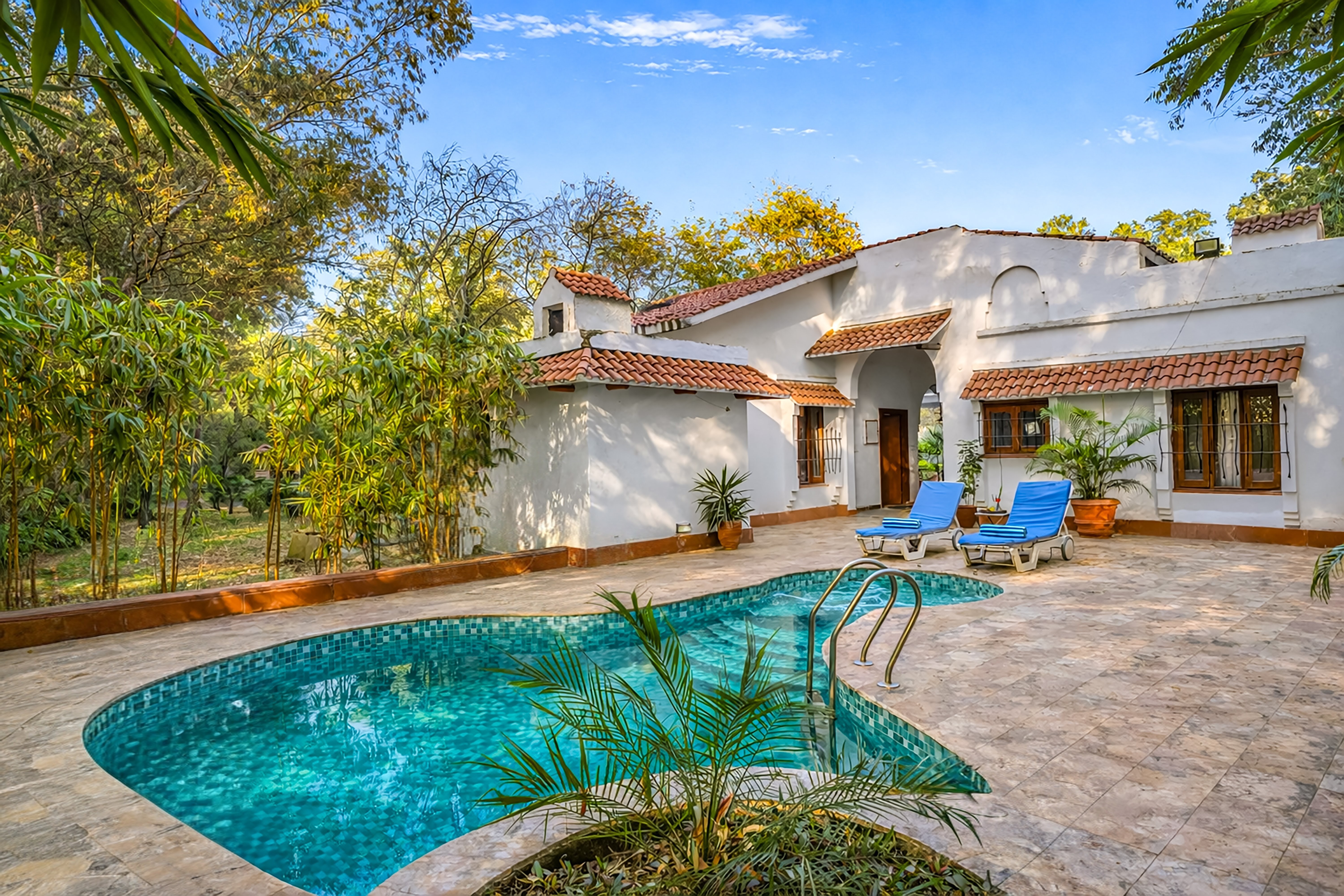 Aravalli Reserve The Lotus | Pet-friendly 3-BHK Villa with Private Pool, Lotus Pond, Gazebo & Jacuzzi — photo 2