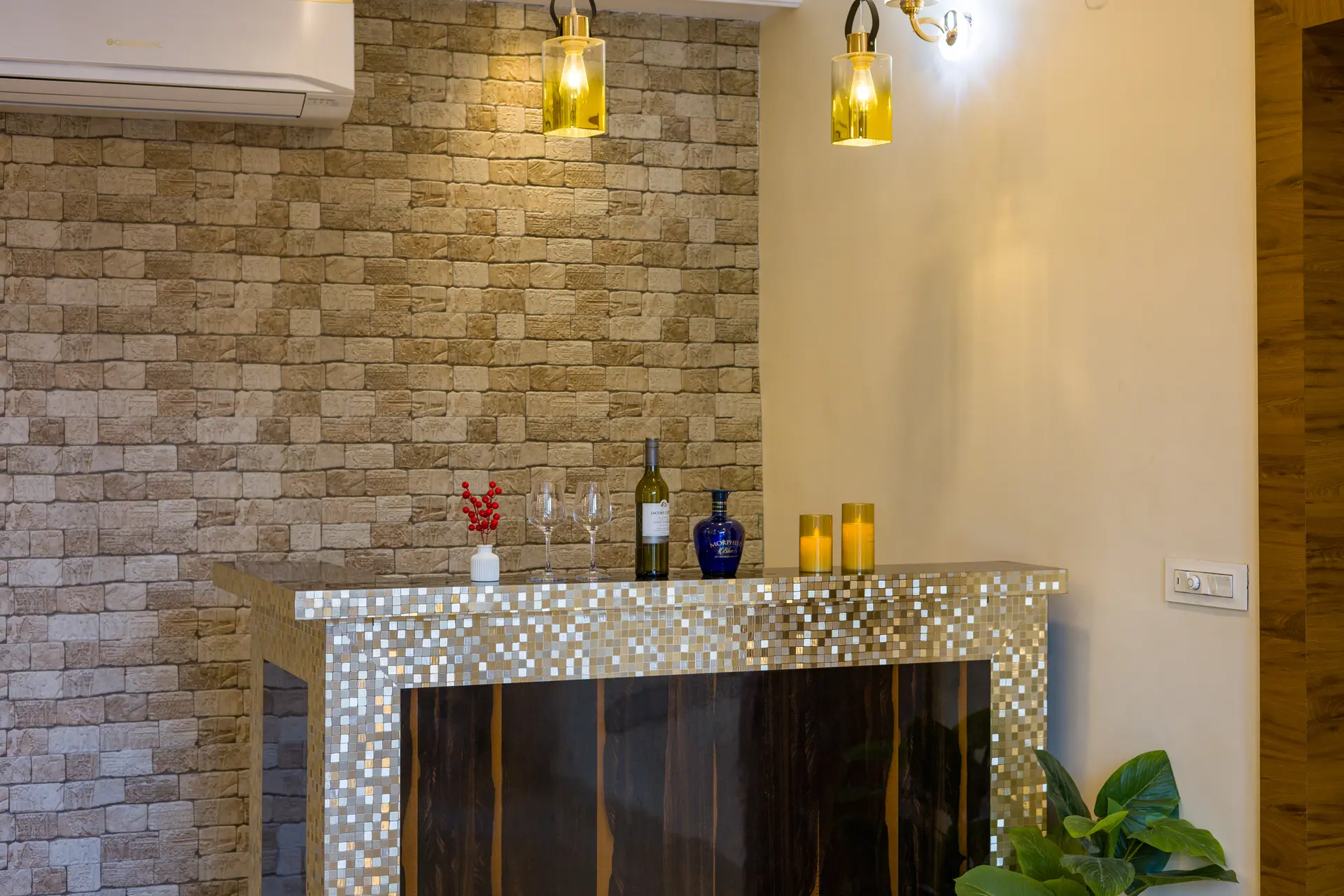 Roohmon’s Farm | Exquisite 5-BHK Retreat With Private Pool, Garden & Bar — photo 8