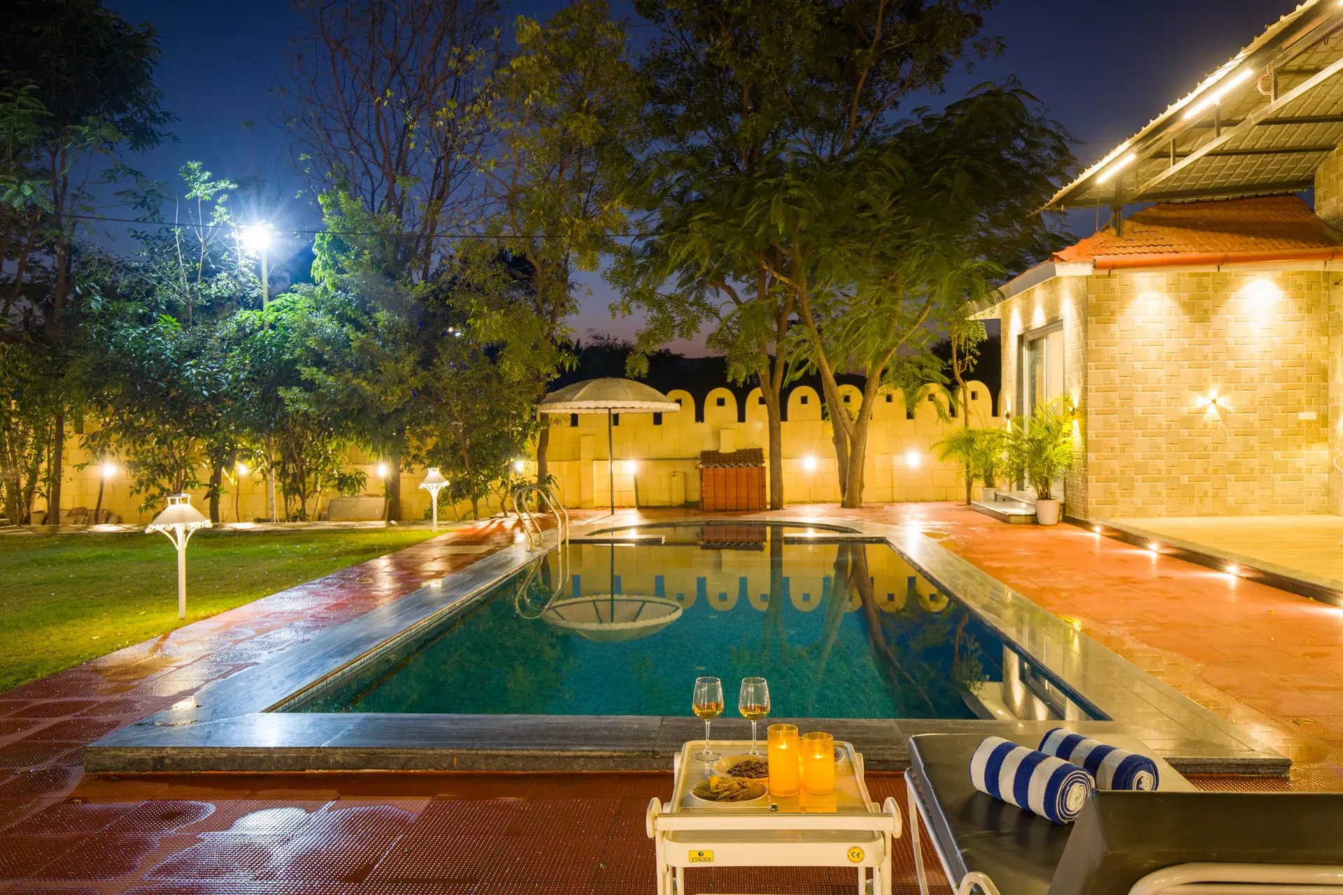Roohmon’s Farm | Exquisite 5-BHK Retreat With Private Pool, Garden & Bar — photo 25