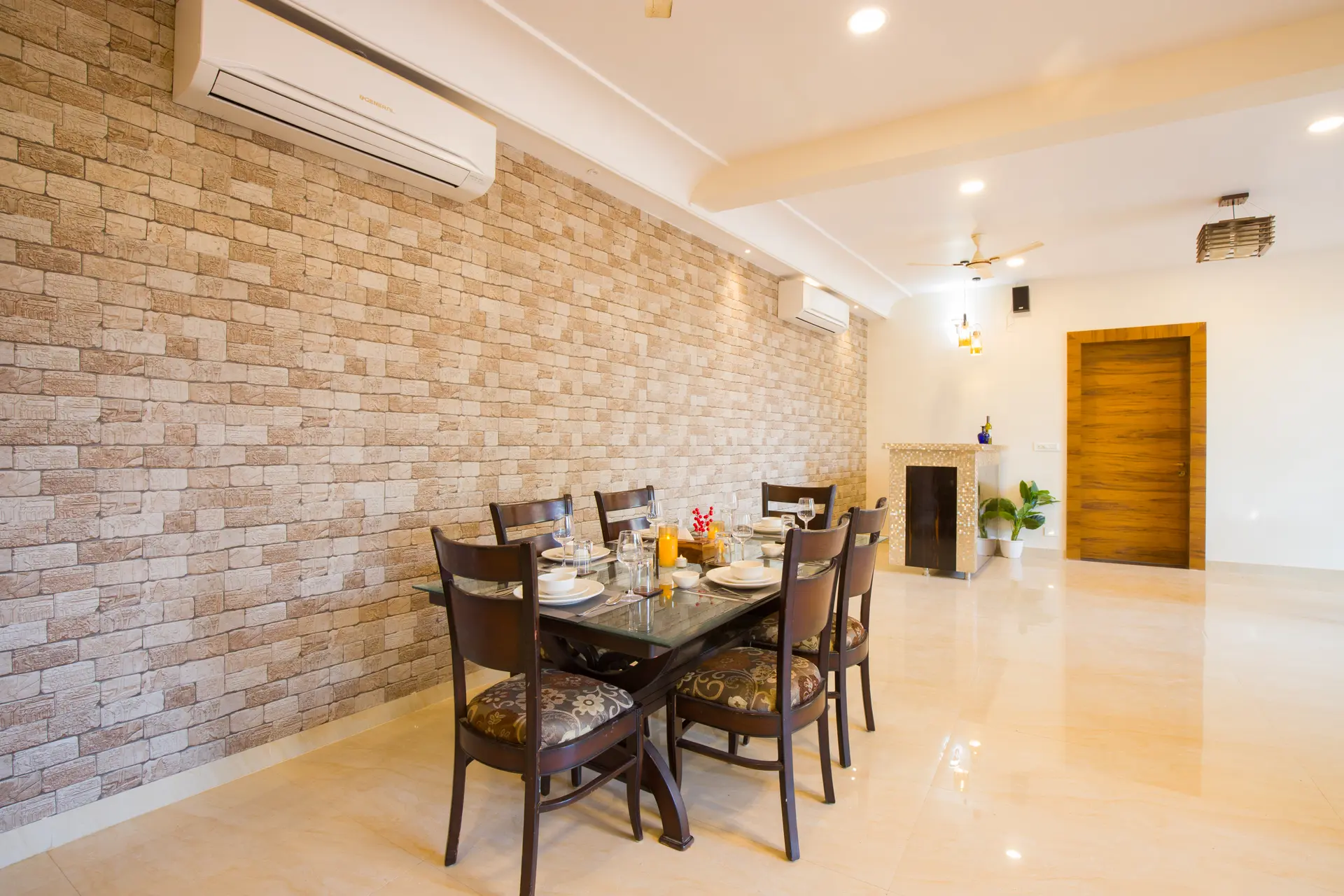 Roohmon’s Farm | Exquisite 5-BHK Retreat With Private Pool, Garden & Bar — photo 30