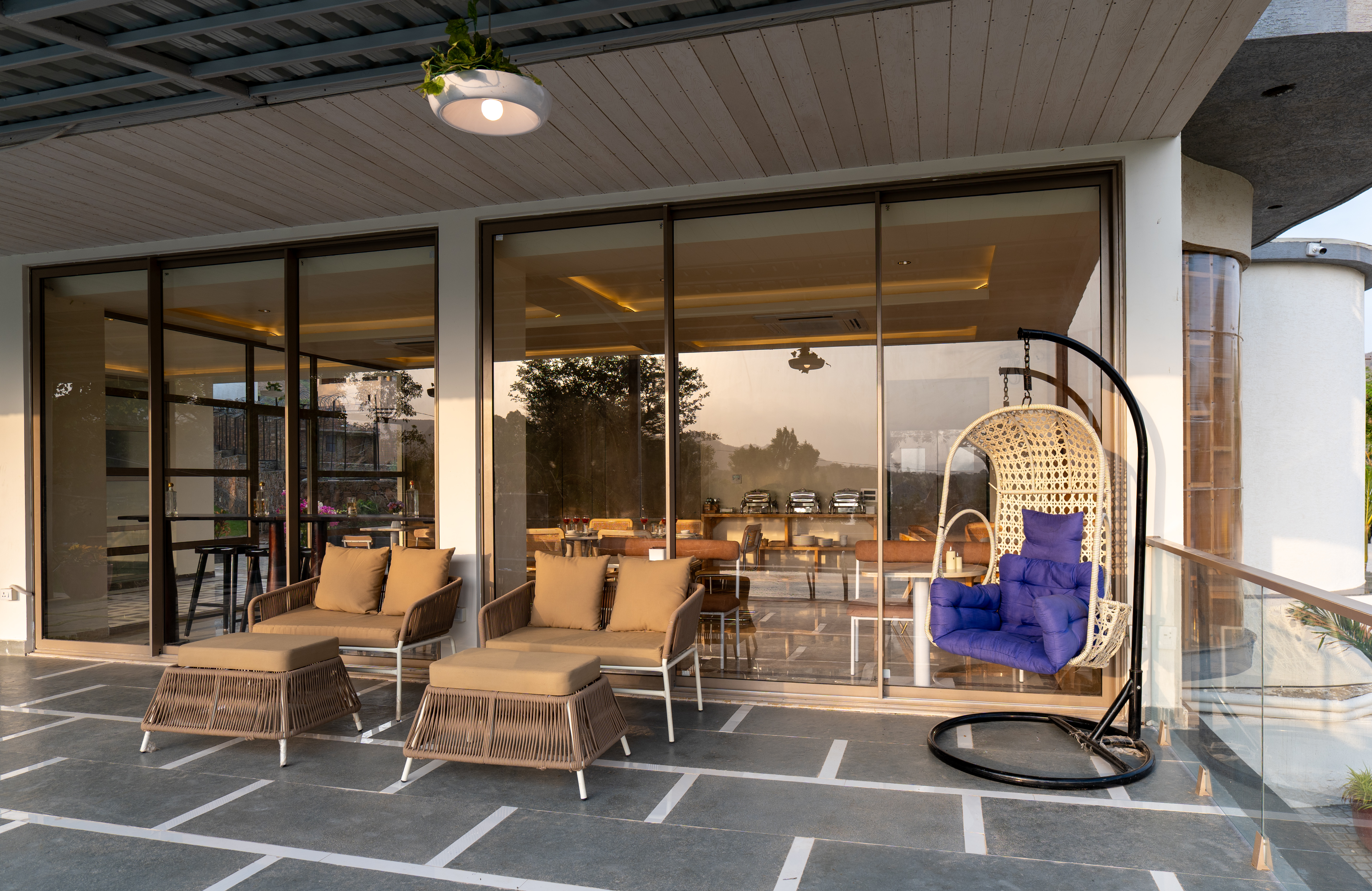 Miran by the lake | Pet-Friendly Boutique Room with Lake View, Infinity Edge Pool, Activity Room & Garden — photo 22