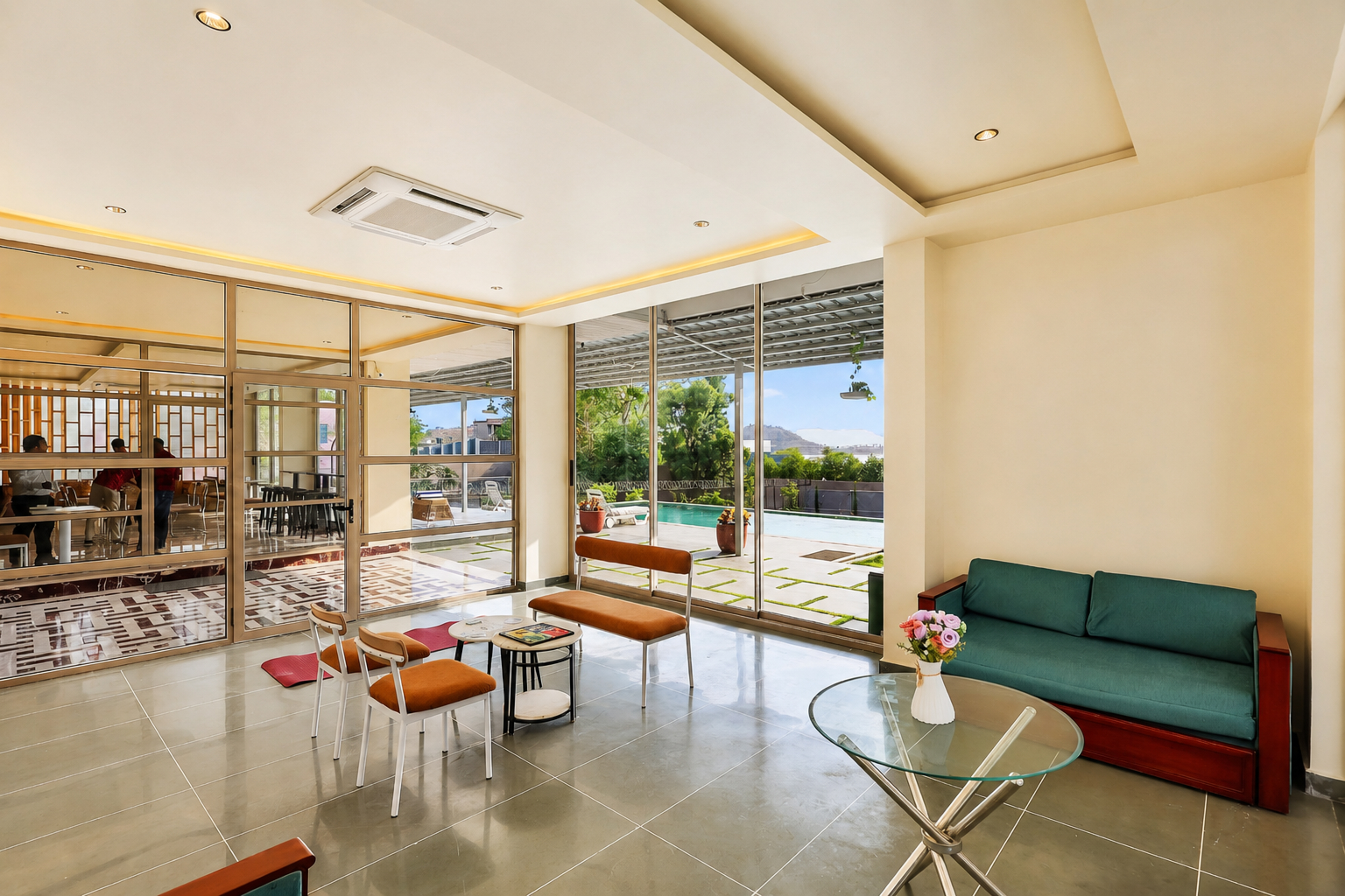 Miran by the lake | Pet-Friendly Boutique Room with Lake View, Infinity Edge Pool, Activity Room & Garden — photo 6