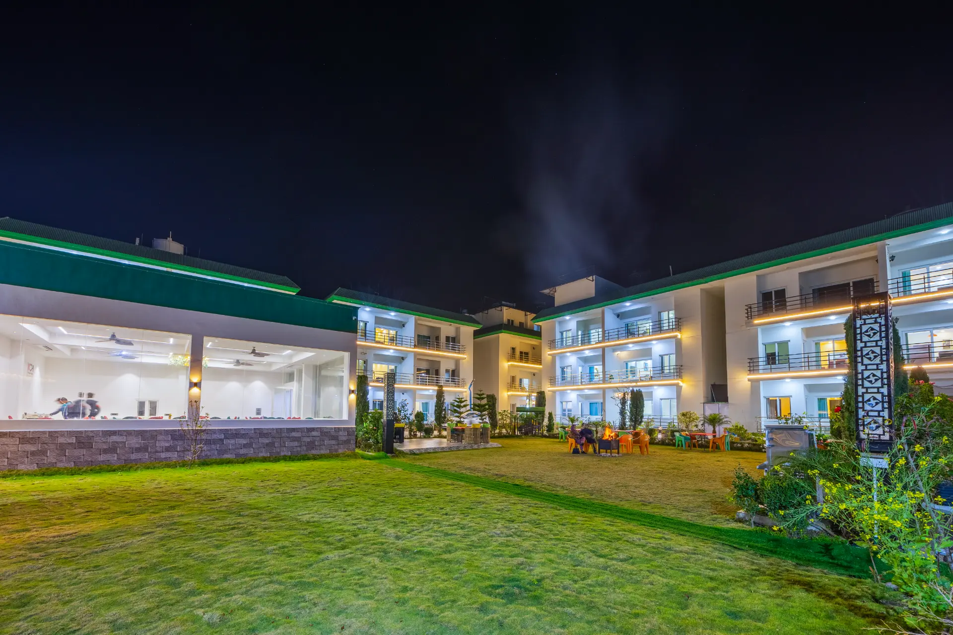 Kingdom Heartz | Cosy Pet-friendly Studio Apartment With Balcony, Common Pool, Common Garden & Restaurant — photo 18