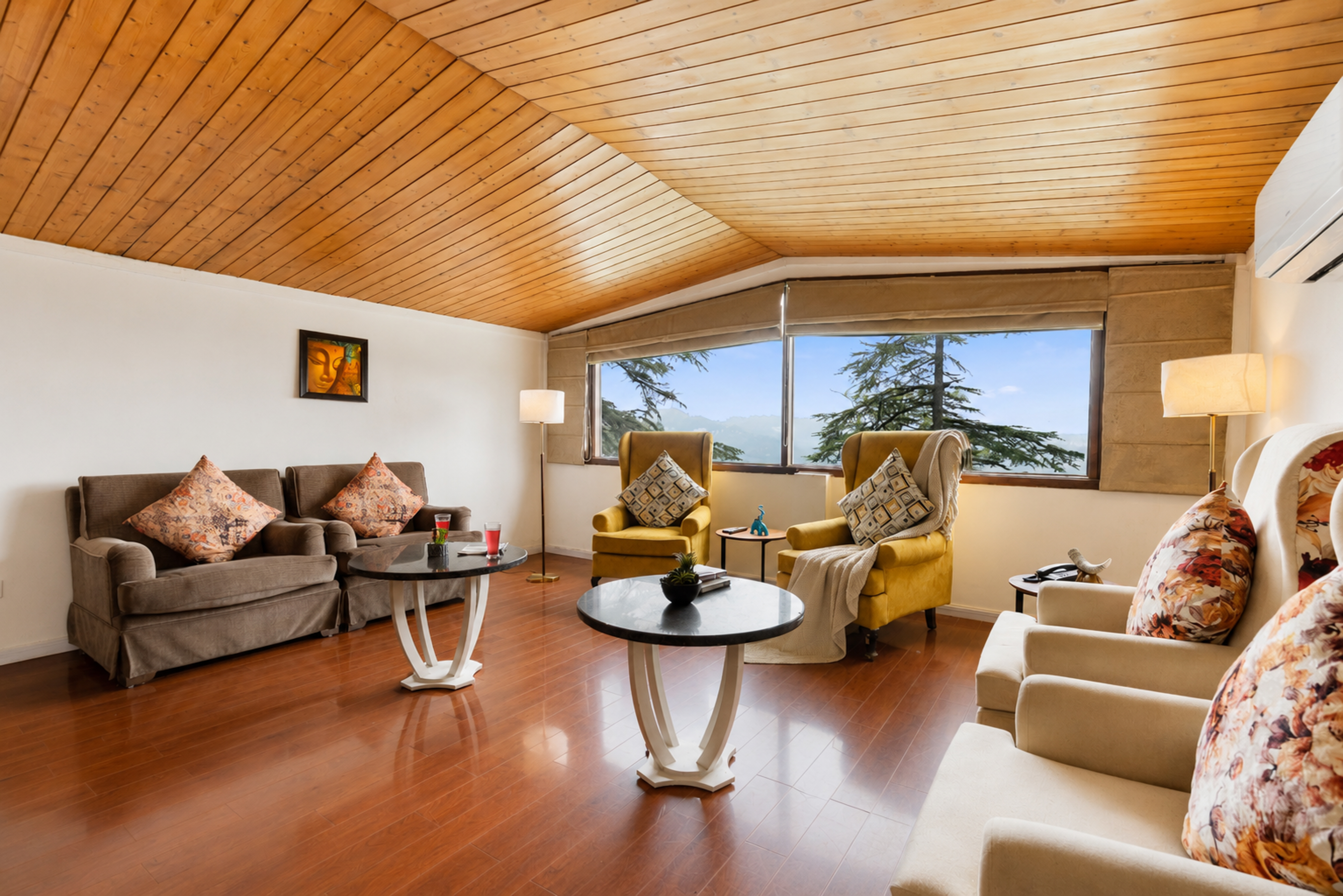 Fir Holiday In Homestay | Pet-Friendly 4 BHK Attic Apartment with Private Balconies, Forest View, Reception & Indoor Games