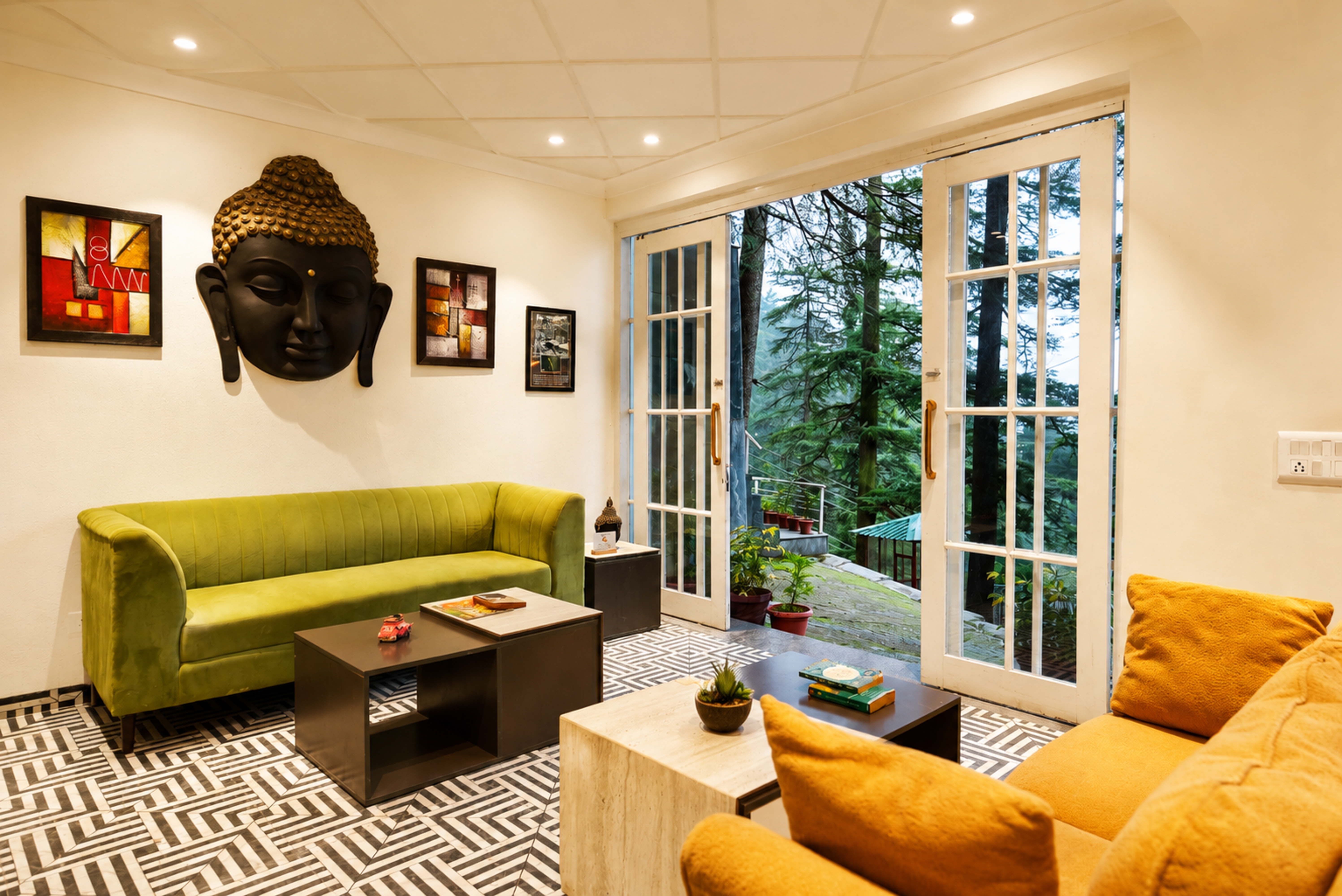 Fir Holiday In Homestay | Pet-Friendly 4 BHK Attic Apartment with Private Balconies, Forest View, Reception & Indoor Games — photo 2