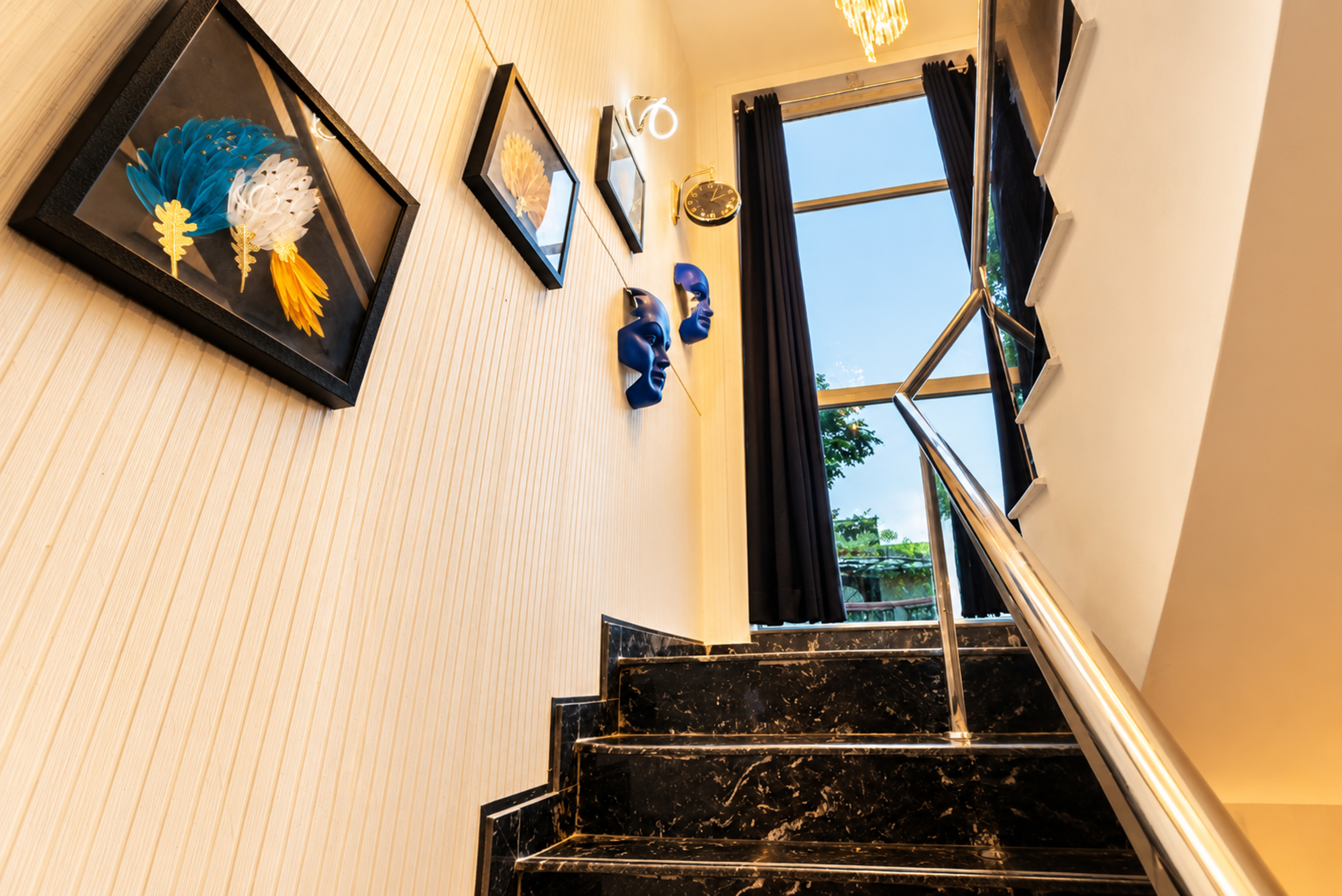 JP Farm | 6 BHK Pet-Friendly Farmhouse With Private Pool, Landscaped Lawn, Gaming Room & Patio — photo 17