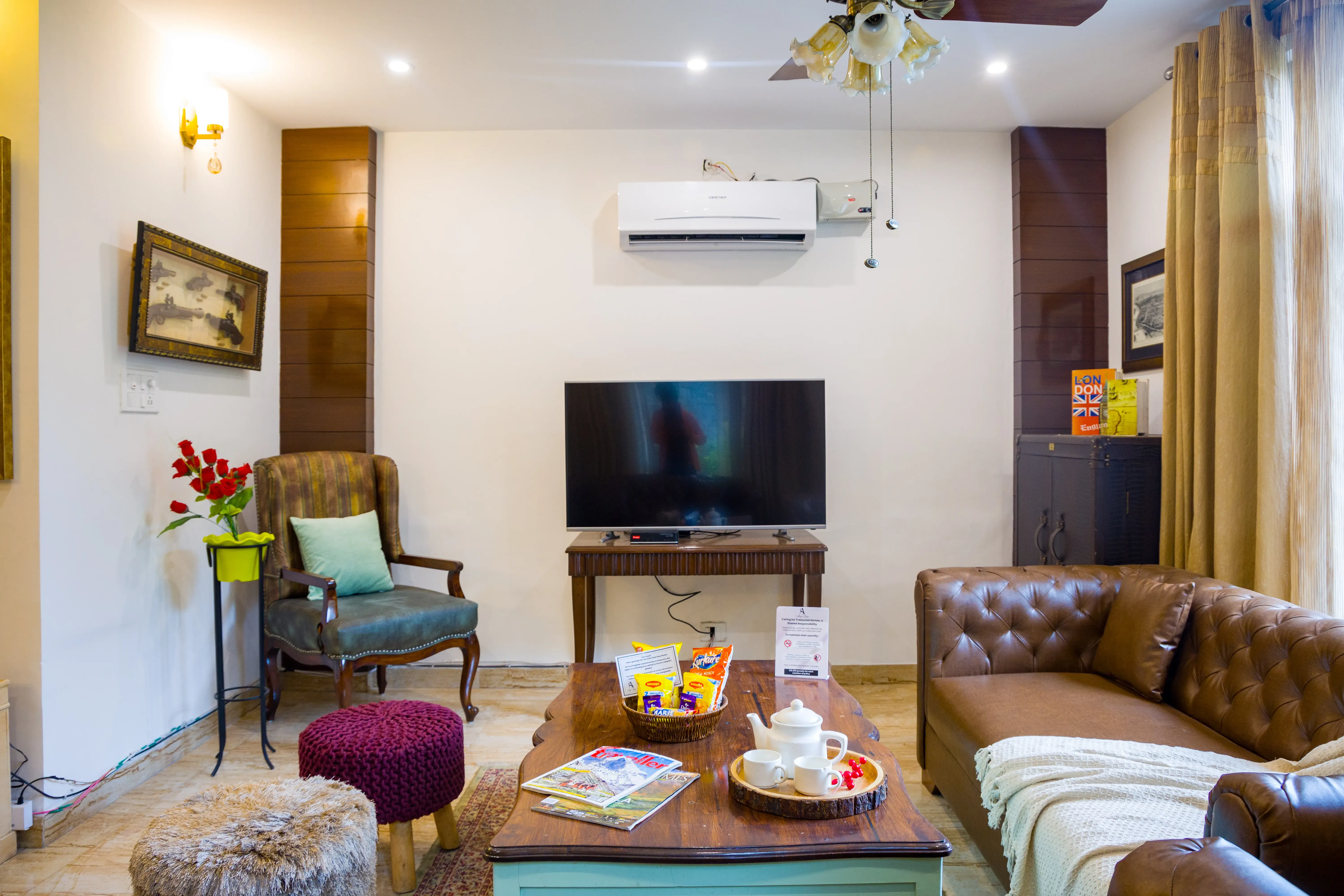 Kasauli Woods Cottage | Hillside 3-BHK Retreat With Outdoor Lounge, Balcony & Scenic Views — photo 10