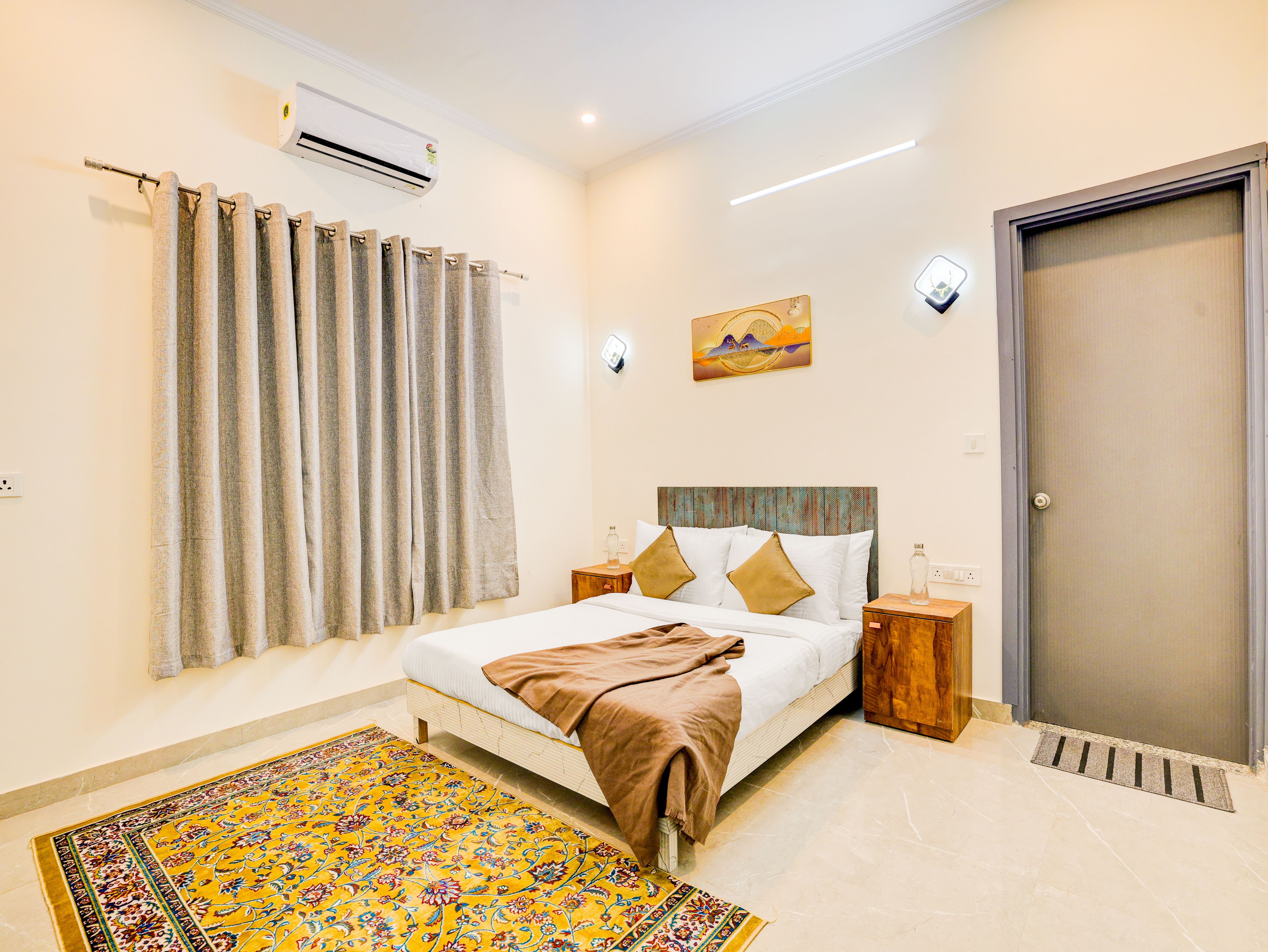 Lustra | 3-BHK Farmhouse With Private Pool, Lawn, Terrace & Bonfire | Near Mini Ladakh — photo 13