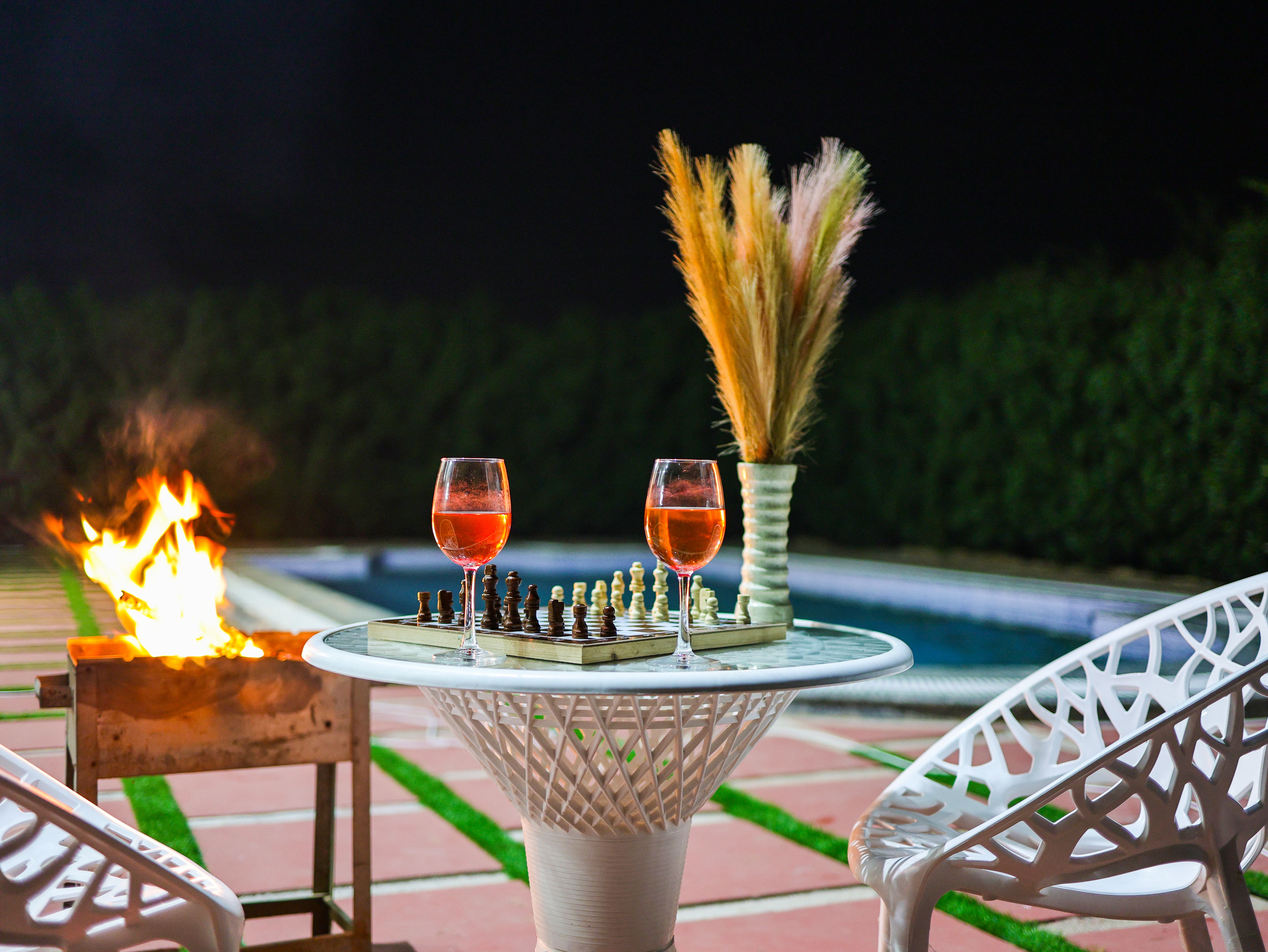 Lustra | 3-BHK Farmhouse With Private Pool, Lawn, Terrace & Bonfire | Near Mini Ladakh — photo 23