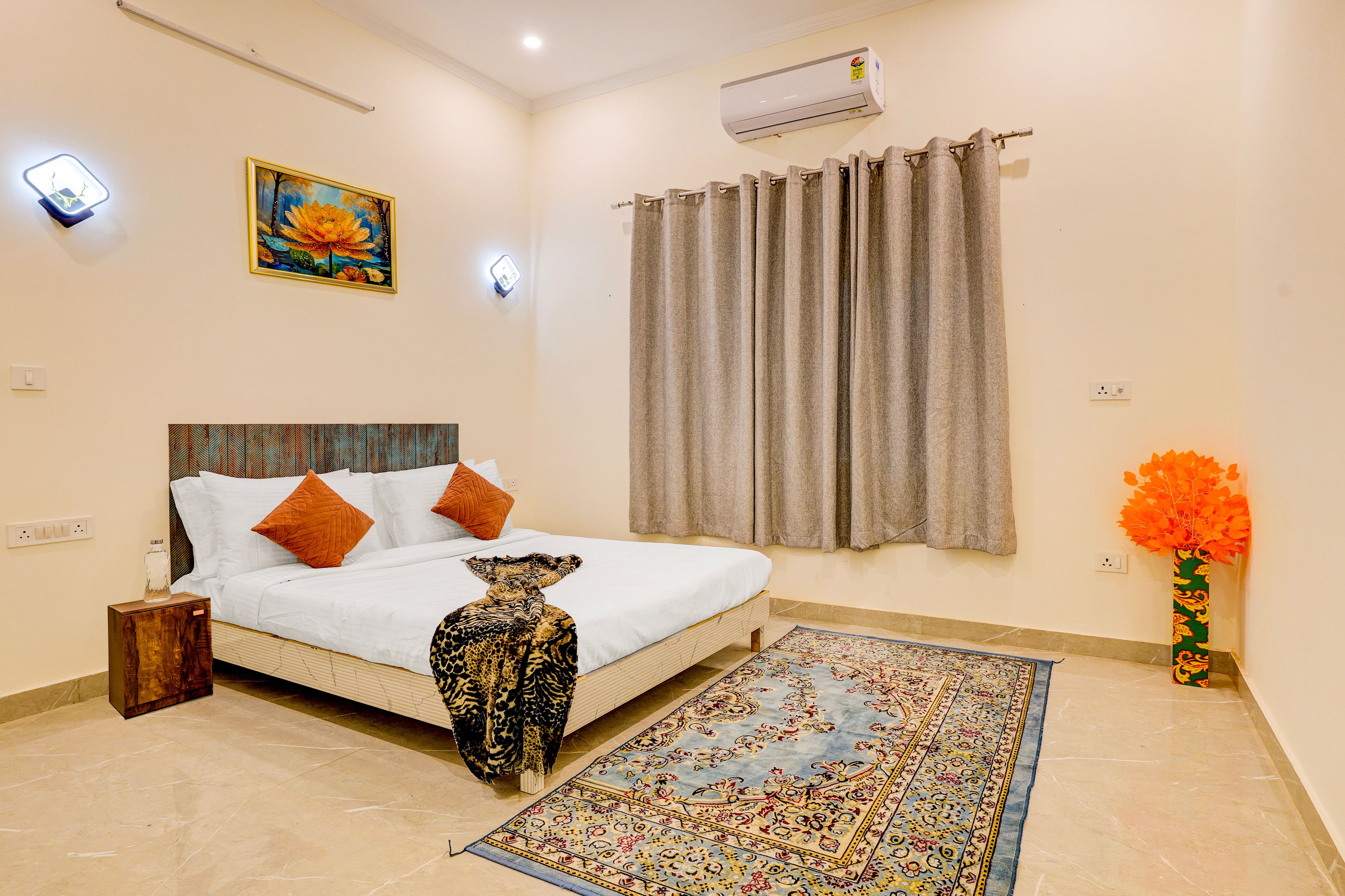 Lustra | 3-BHK Farmhouse With Private Pool, Lawn, Terrace & Bonfire | Near Mini Ladakh — photo 16