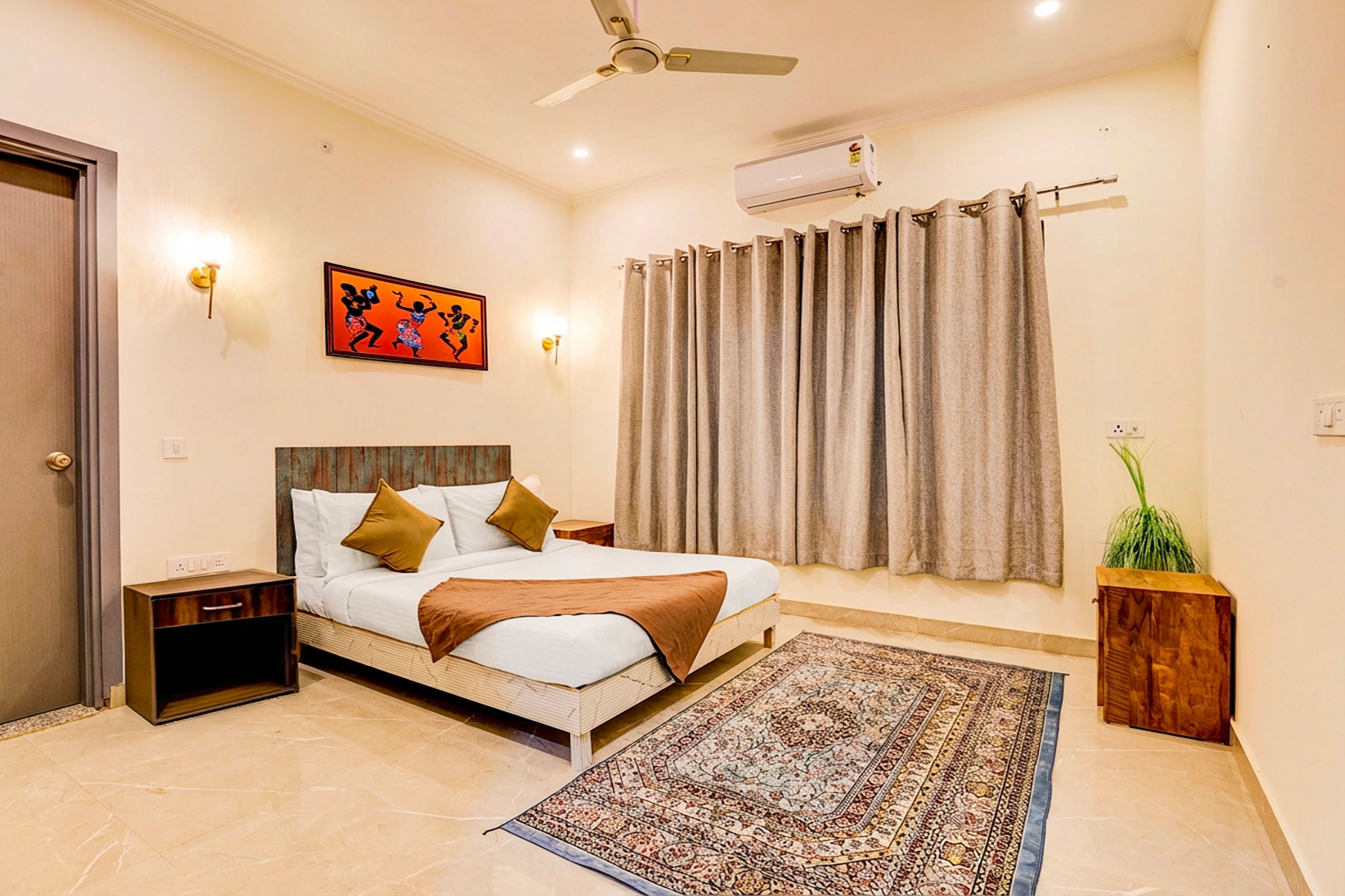 Lustra | 3-BHK Farmhouse With Private Pool, Lawn, Terrace & Bonfire | Near Mini Ladakh — photo 19