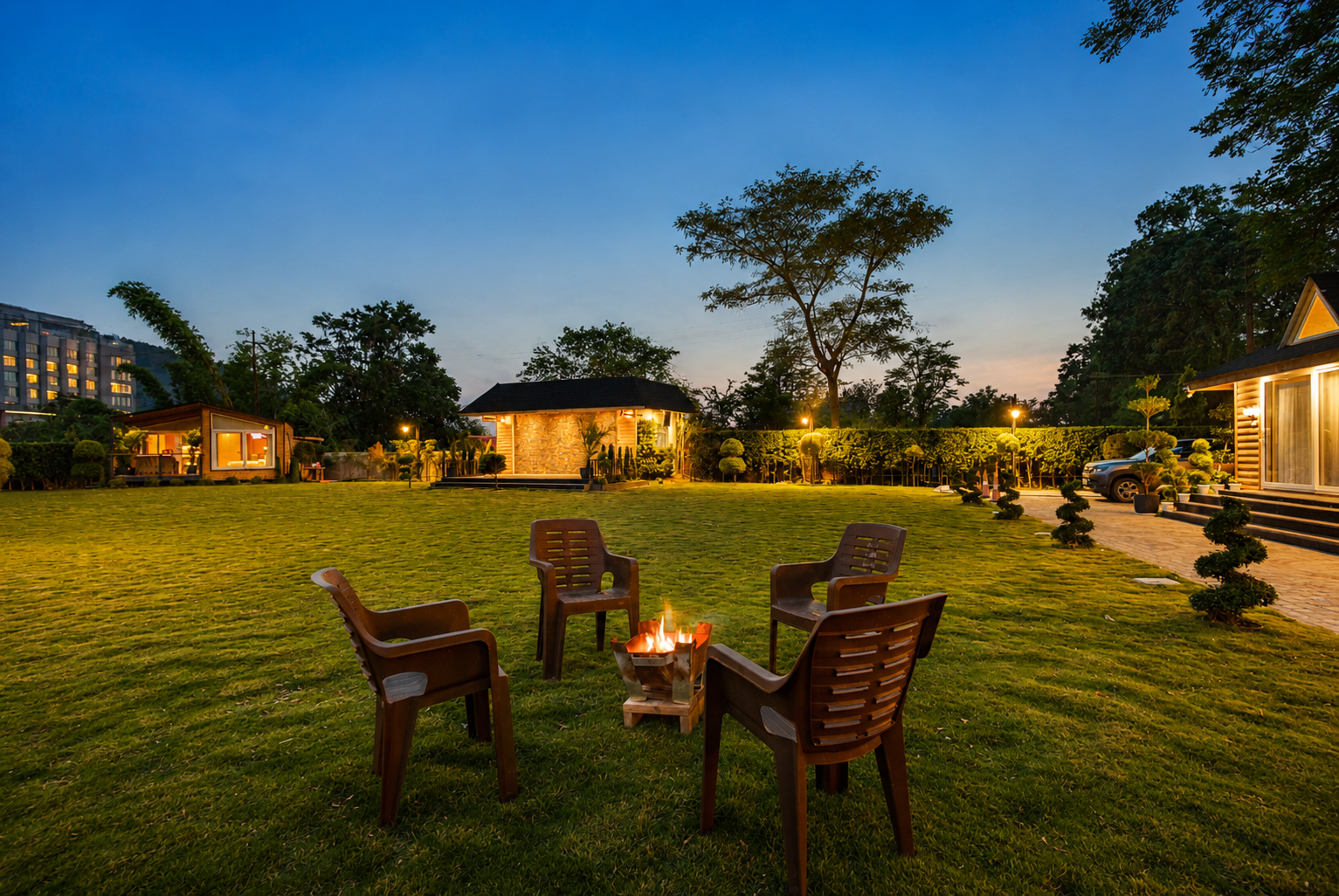 Alora in the Hills Dewfall | Pet-friendly 1-BHK with Jacuzzi, Shared Garden & TT Table — photo 6