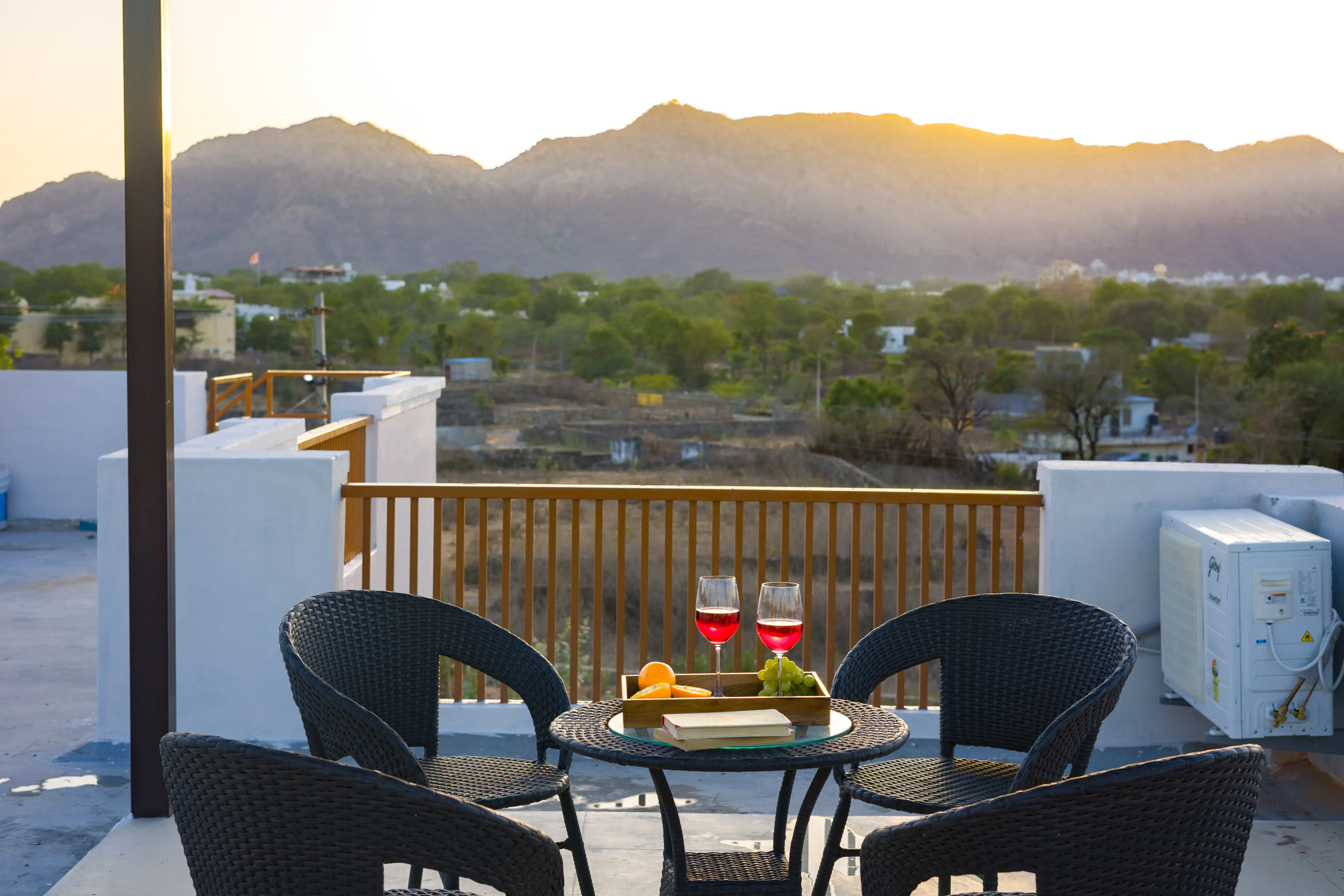 Parvam Retreat | Charming Pet-friendly 2-BHK Villa With Private Pool, Garden, Terrace & Aravali Hill Views — photo 4