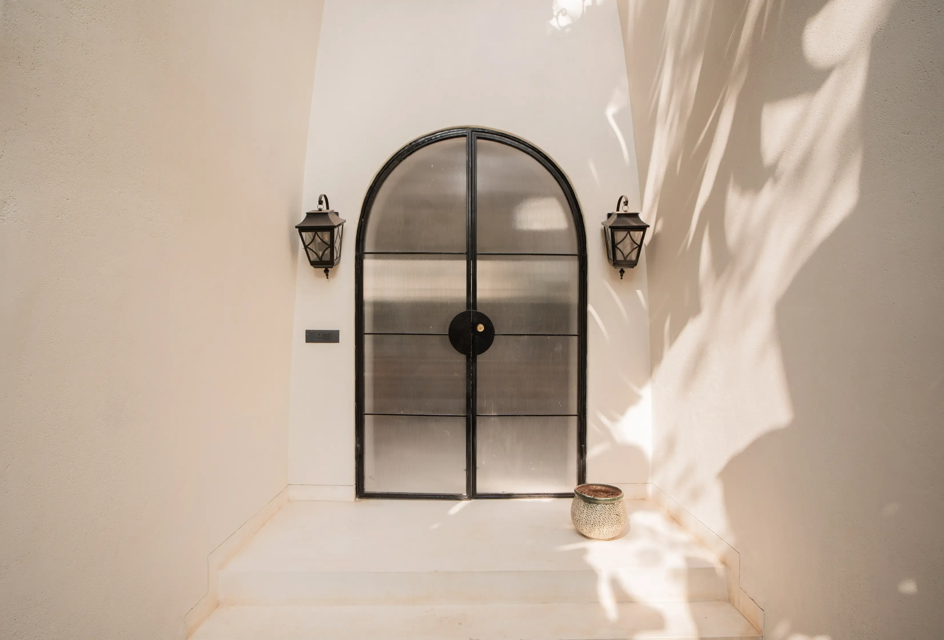 Bogenvilla | Luxe 3-BHK Villa Near Popular Beaches With Private Pool — photo 13