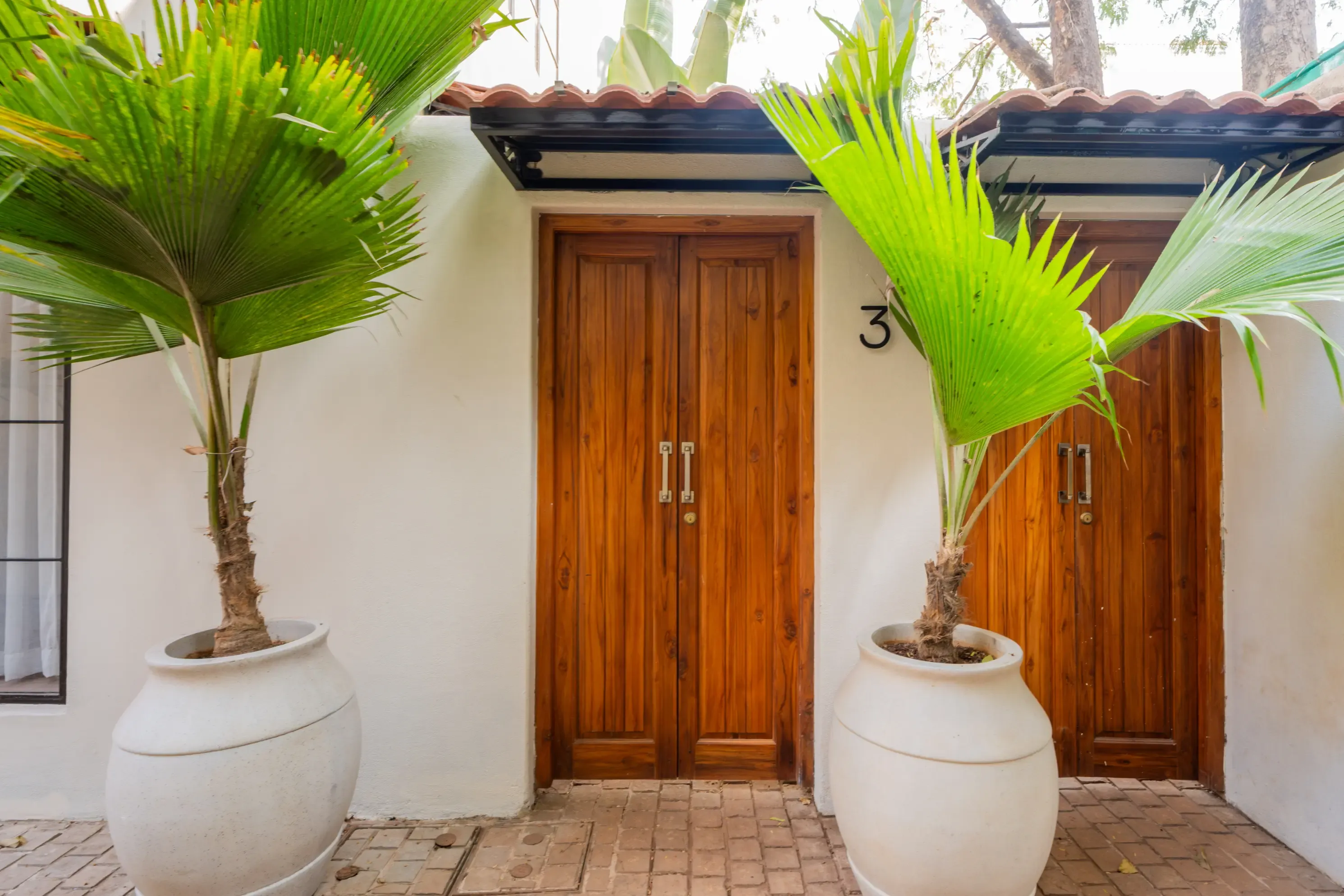 Bogenvilla | Luxe 3-BHK Villa Near Popular Beaches With Private Pool — photo 10