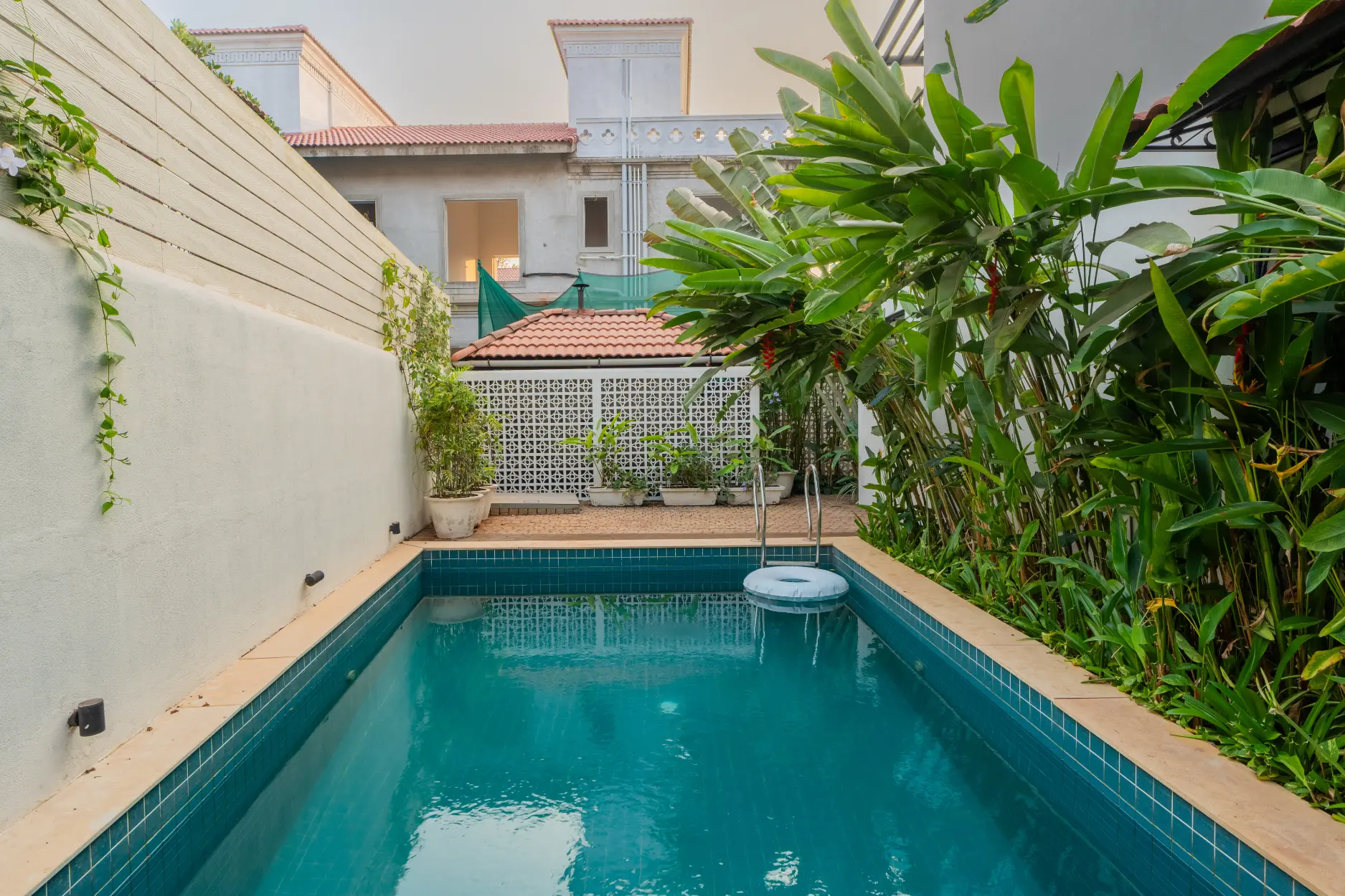 Bogenvilla | Luxe 3-BHK Villa Near Popular Beaches With Private Pool — photo 3