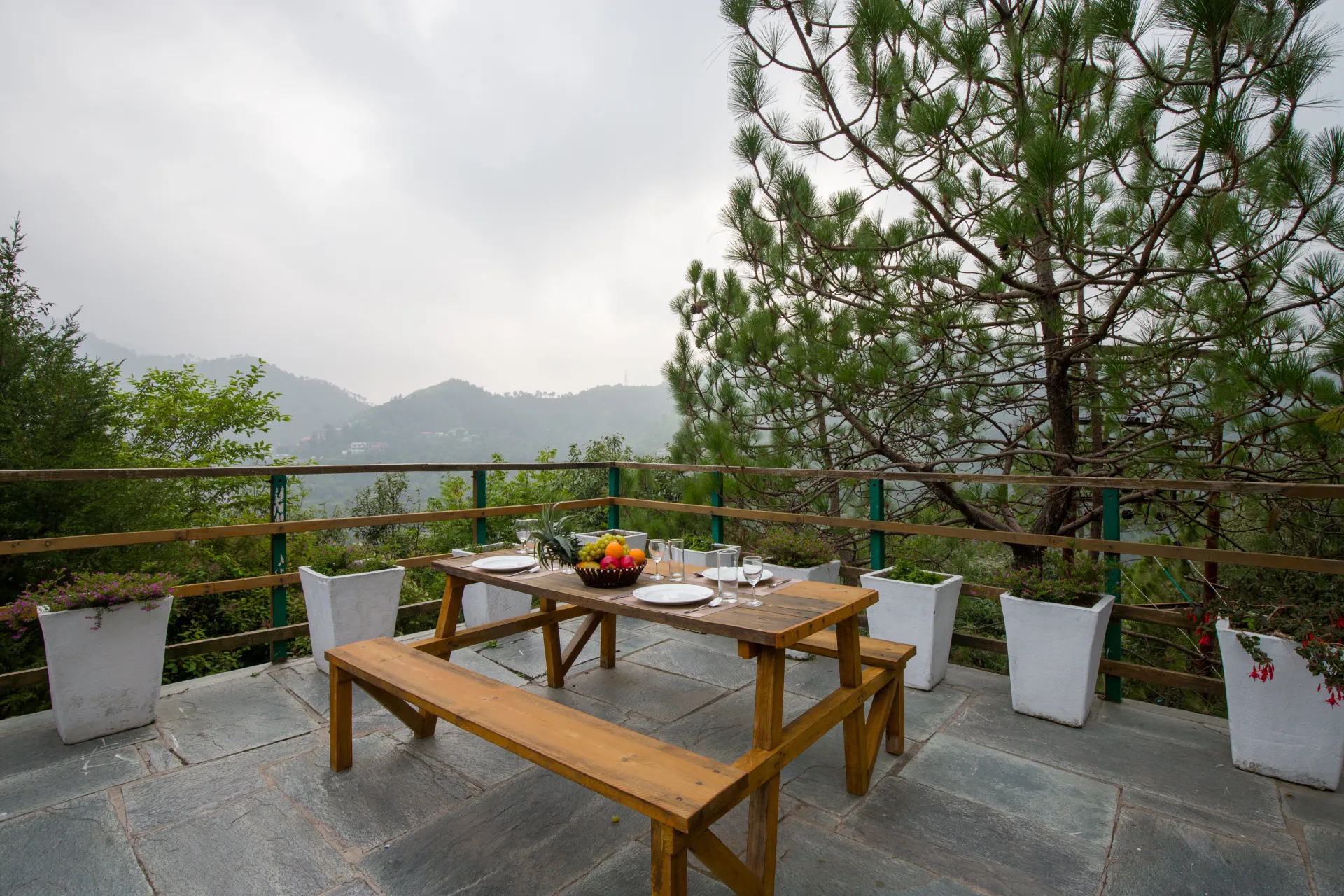 Suro Woodcrest Chalet | Pet-friendly Stay With Loft, Restaurant & Outdoor Seating — photo 28