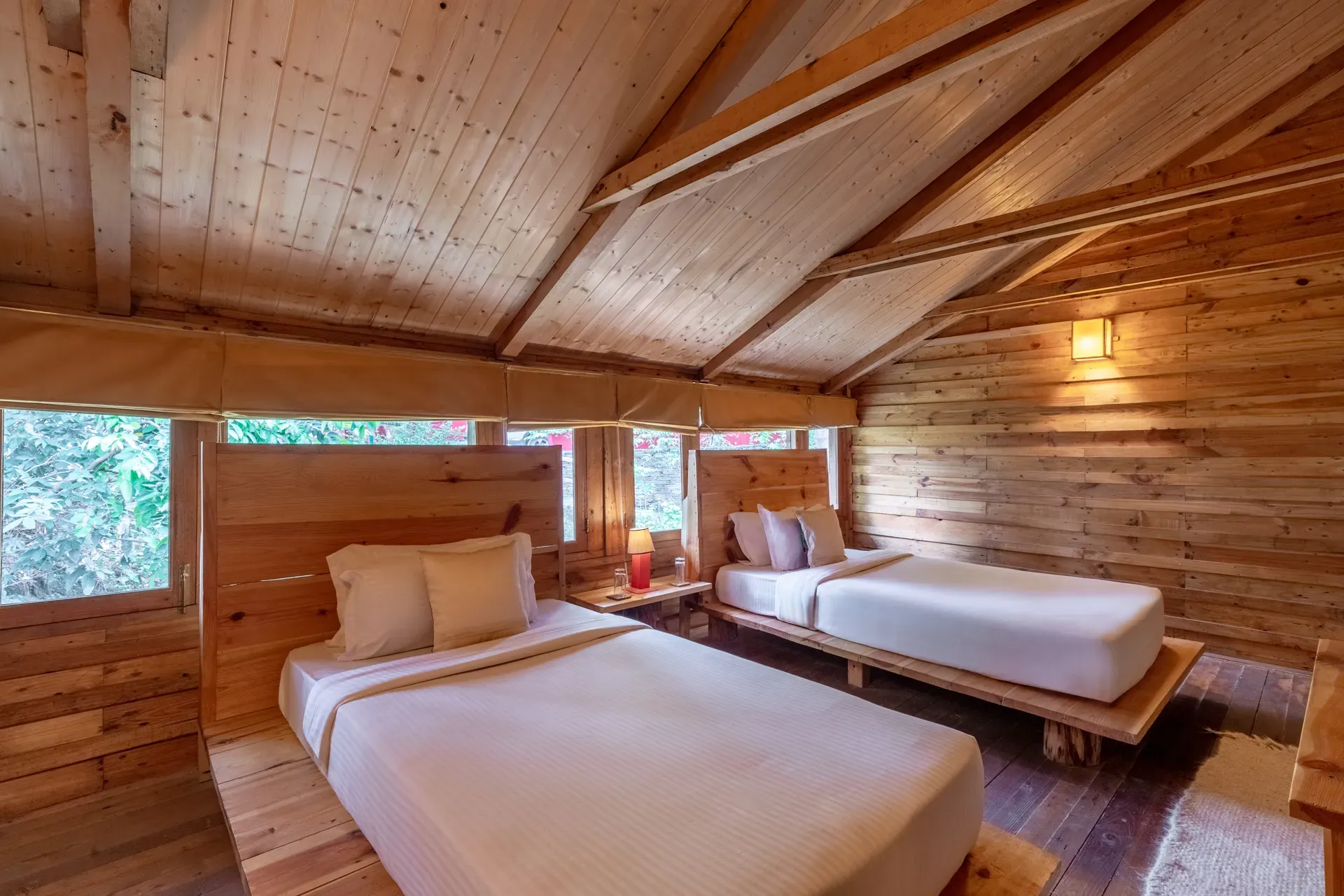 Suro Woodcrest Chalet | Pet-friendly Stay With Loft, Restaurant & Outdoor Seating — photo 22