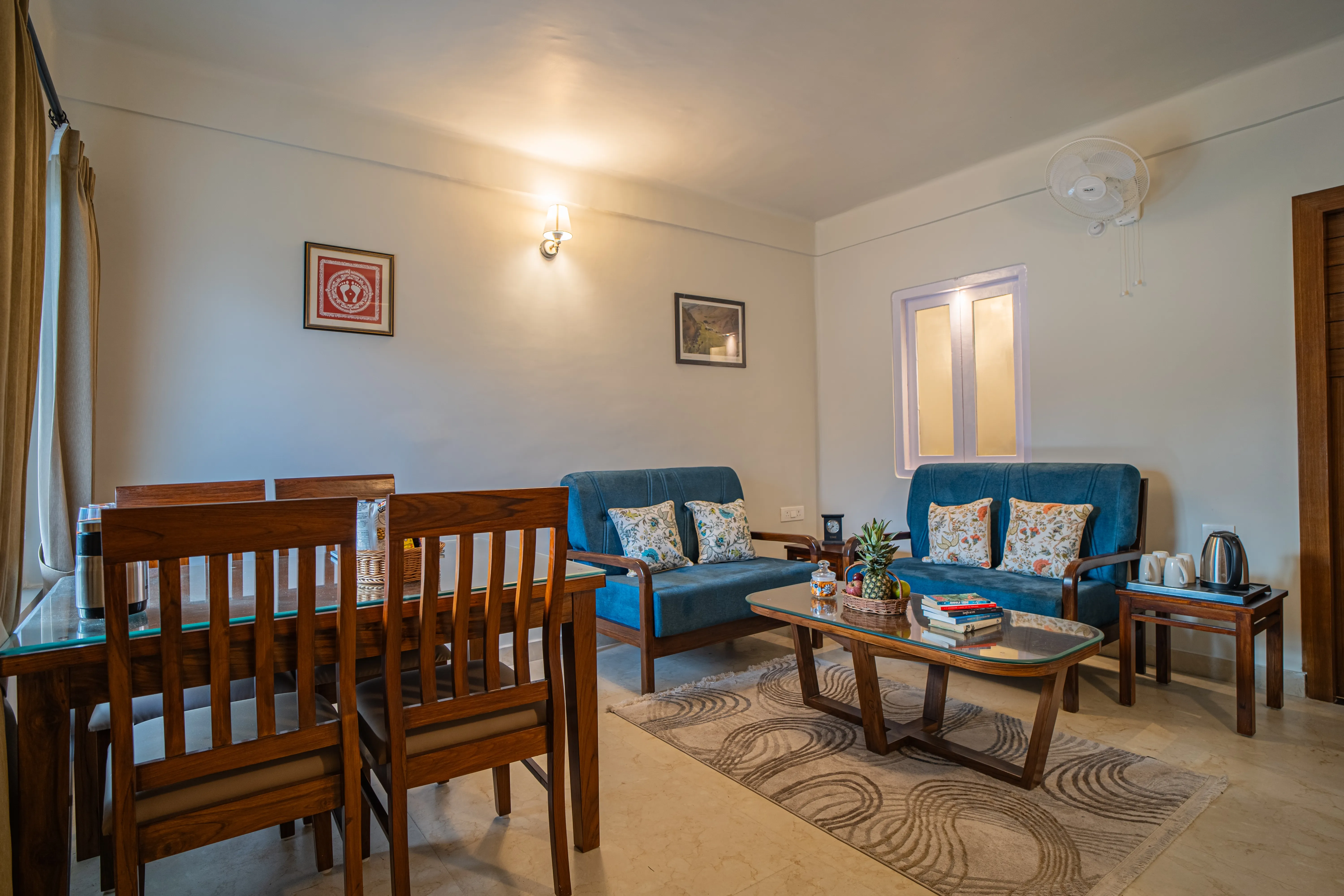 Headingly Suites | Lake-Facing 2-Room Retreat Just Above Mall Road — photo 6