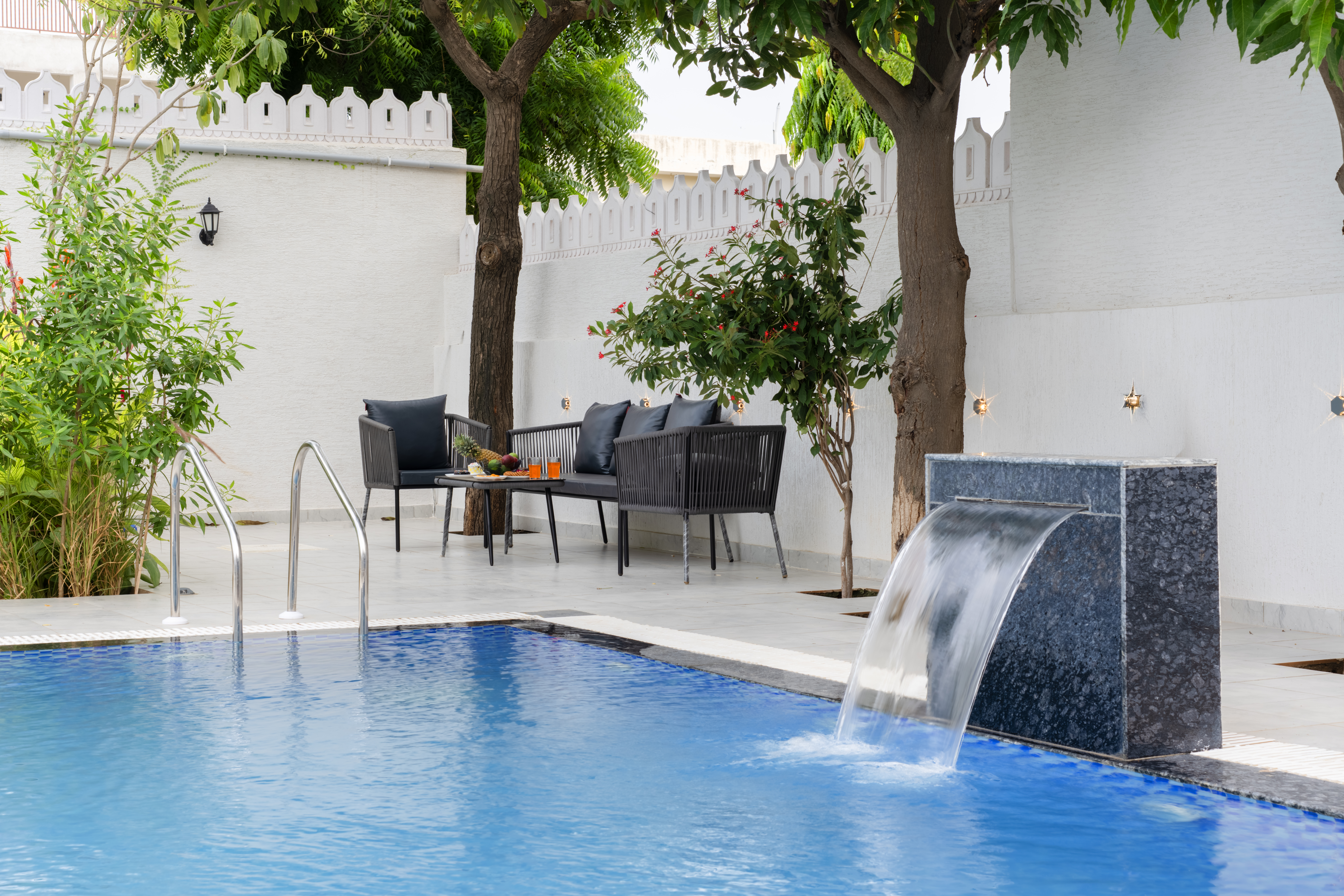 Cabana | 3 BHK Villa With Private Pool, Sprawling Lawn, Poolside Deck & Outdoor Movie Screen — photo 6