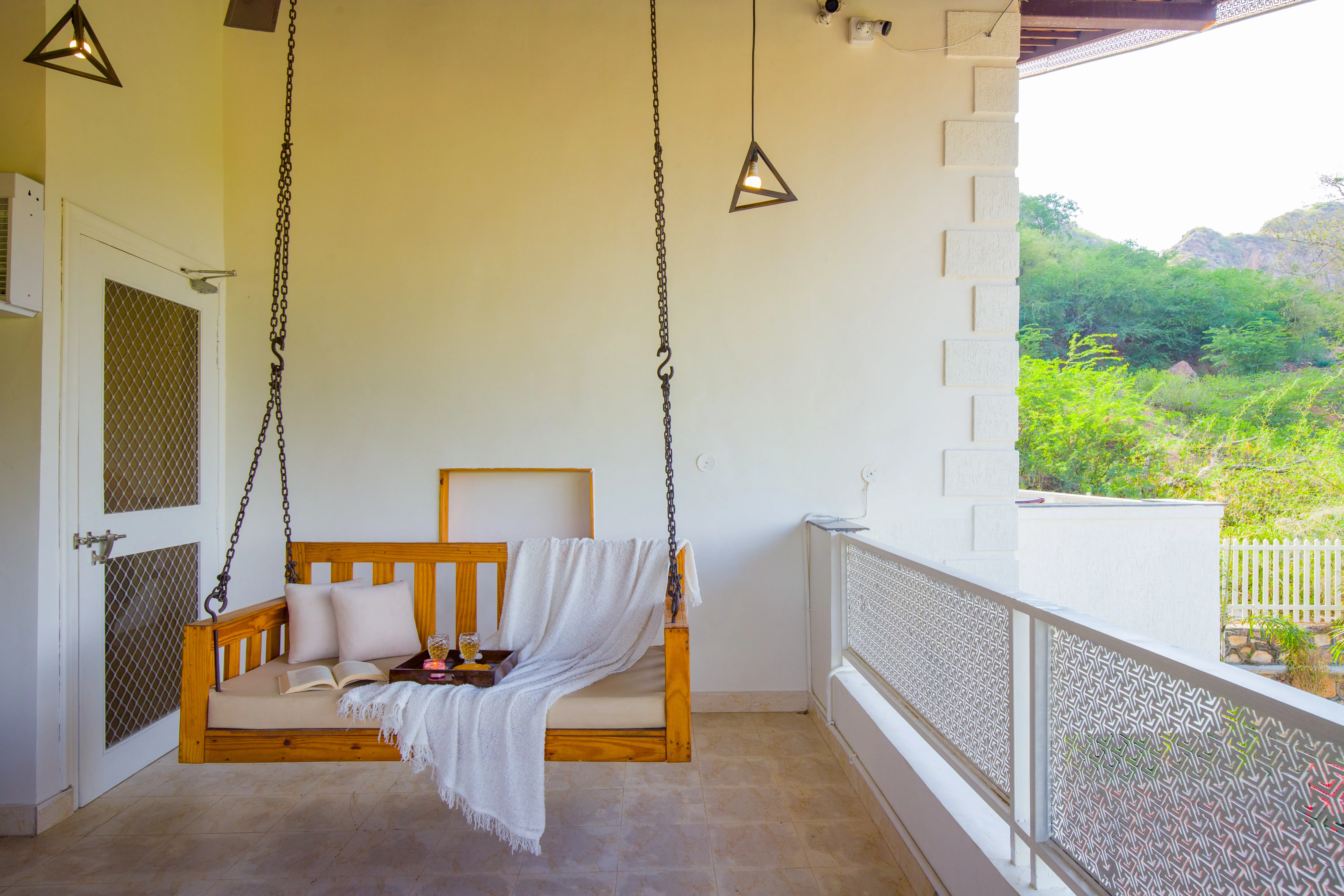 Ramgarh Wild Retreat | Pet-friendly Colonial-Style 2-BHK Villa Amidst the Hills with Private Pool & Garden — photo 6
