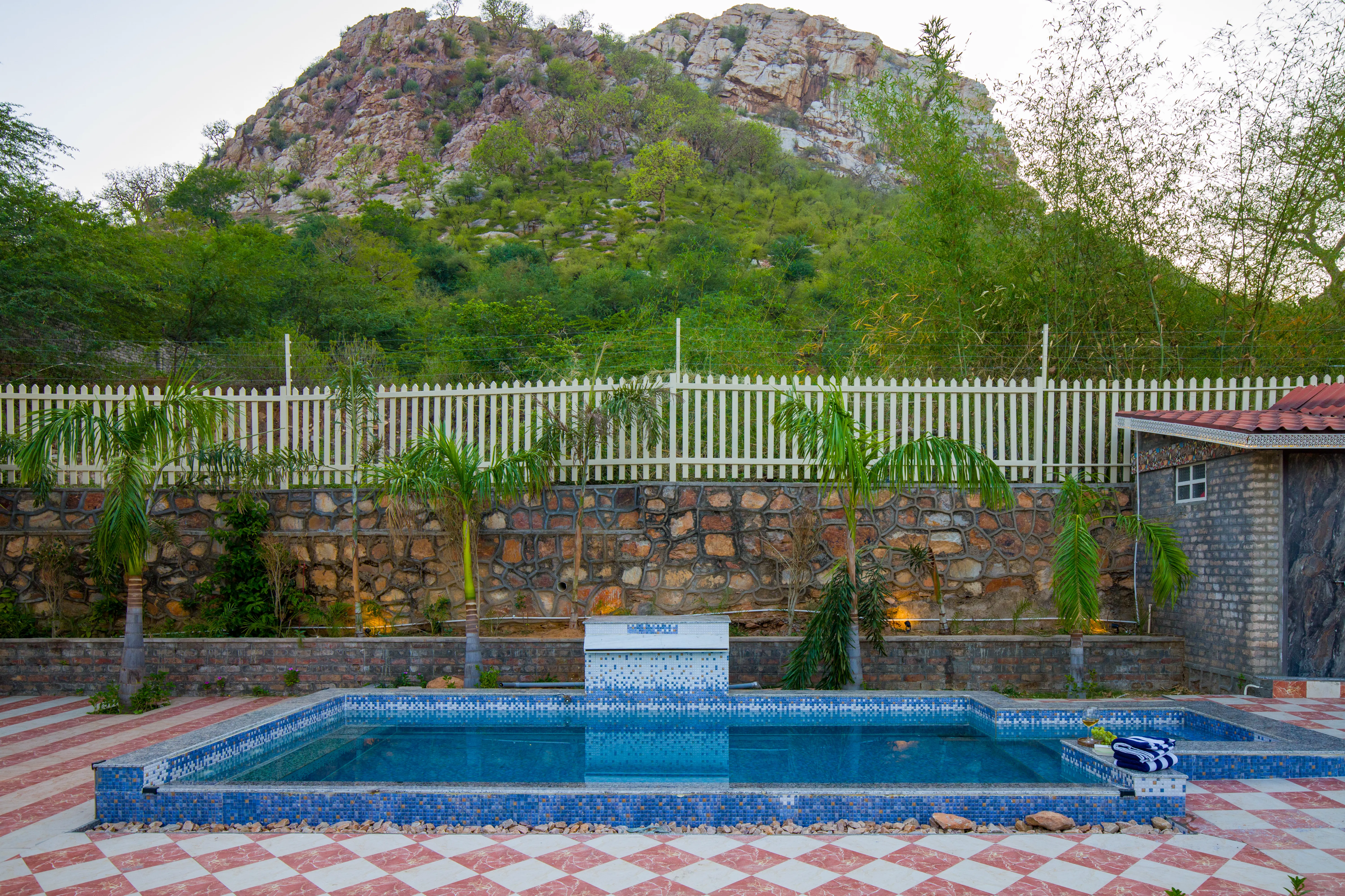 Ramgarh Wild Retreat | Pet-friendly Colonial-Style 2-BHK Villa Amidst the Hills with Private Pool & Garden — photo 19