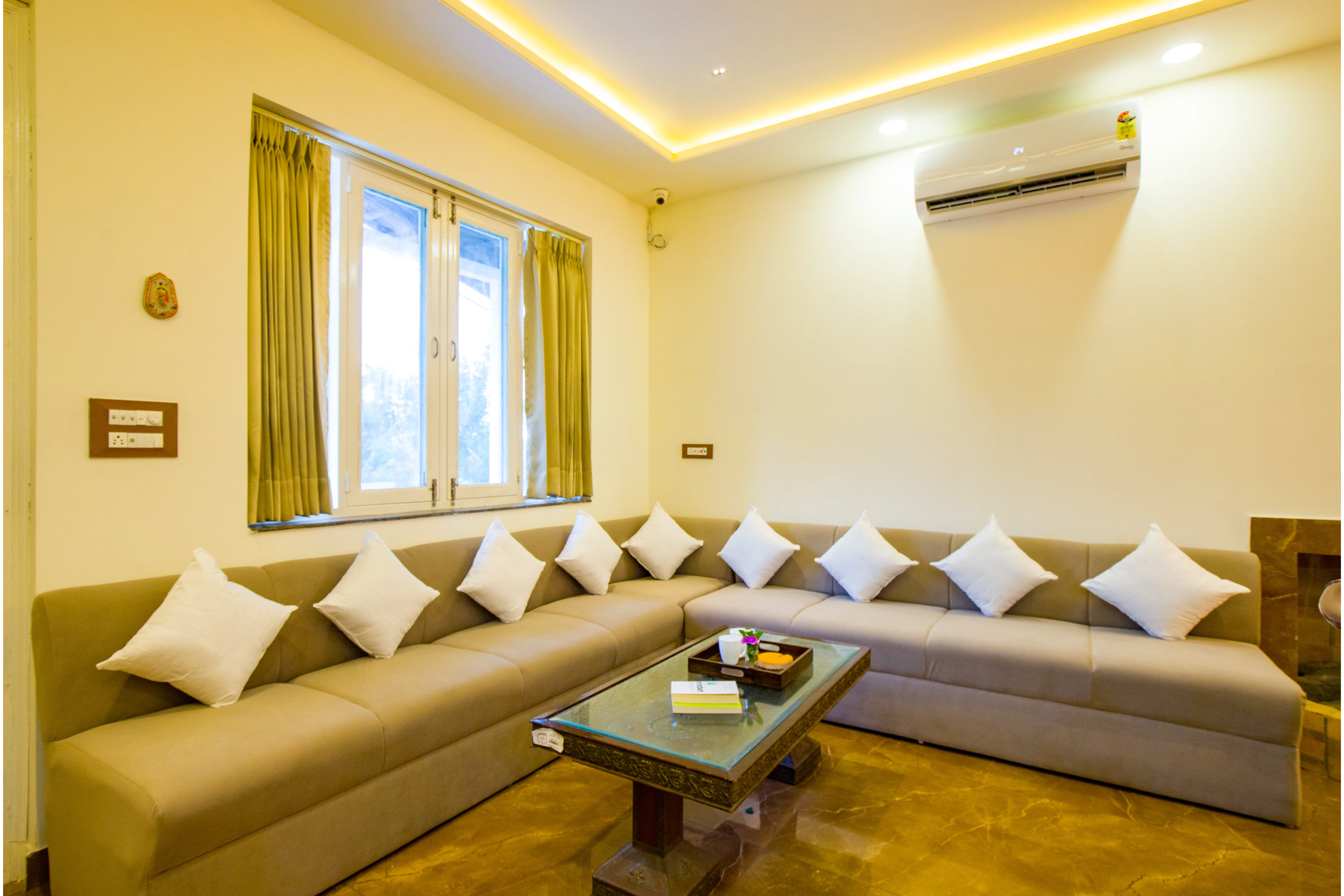 Ramgarh Wild Retreat | Pet-friendly Colonial-Style 2-BHK Villa Amidst the Hills with Private Pool & Garden — photo 7