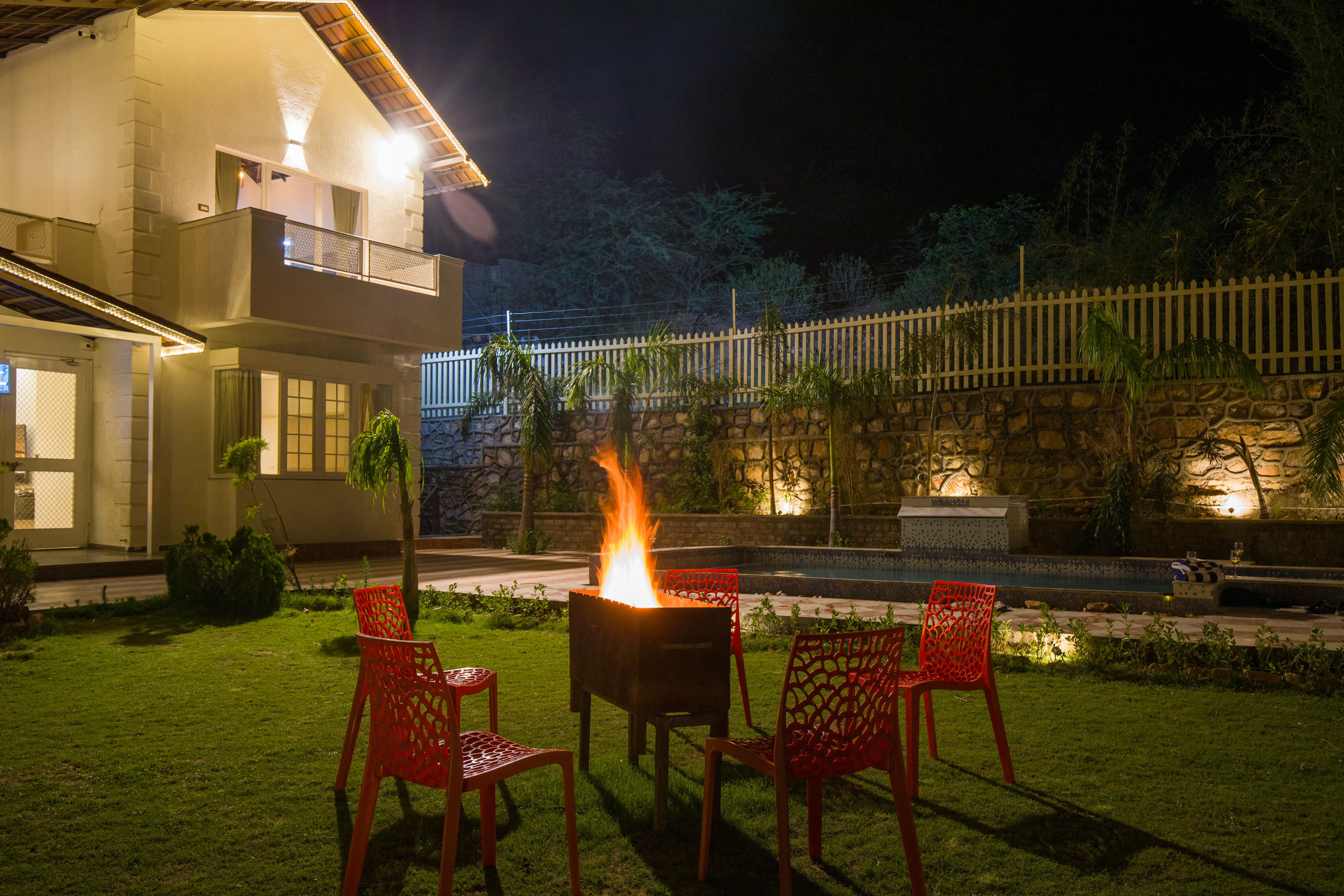 Ramgarh Wild Retreat | Pet-friendly Colonial-Style 2-BHK Villa Amidst the Hills with Private Pool & Garden — photo 4