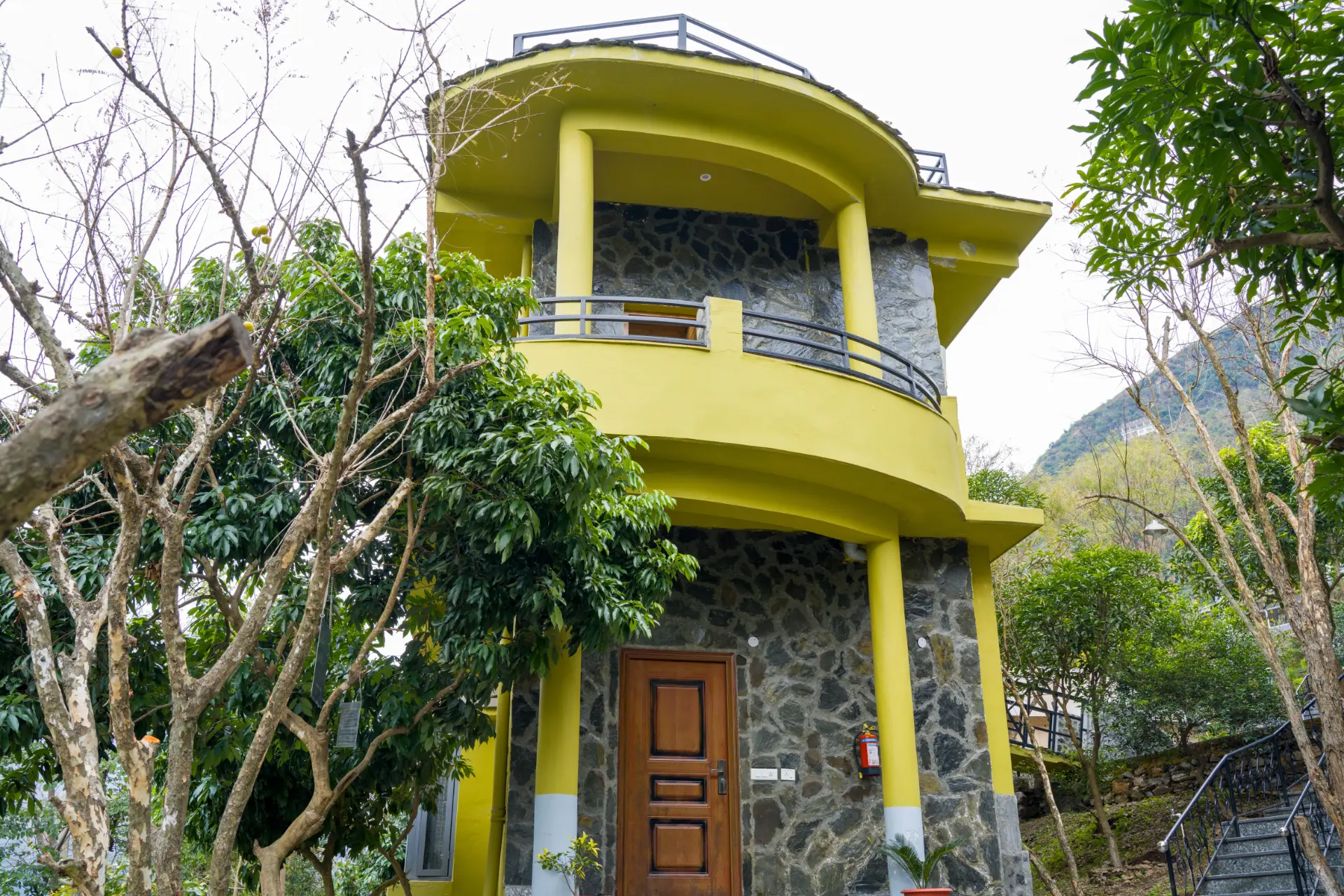 Zephyr Timberhill | Tranquil Hilltop Escape with Pool, Tea House & Dining — photo 28