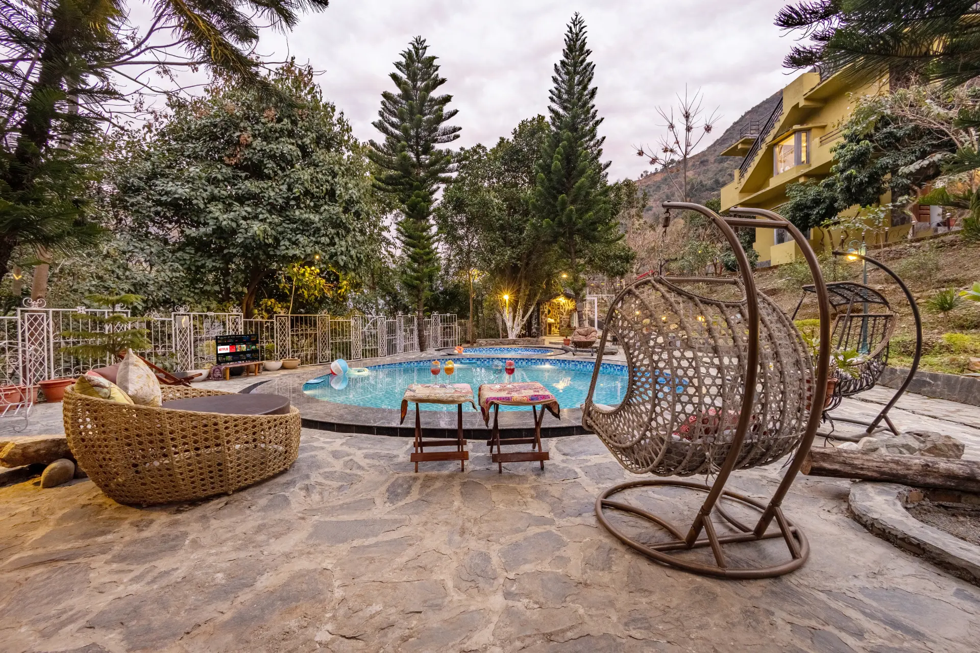 Zephyr Timberhill | Tranquil Hilltop Escape with Pool, Tea House & Dining — photo 4