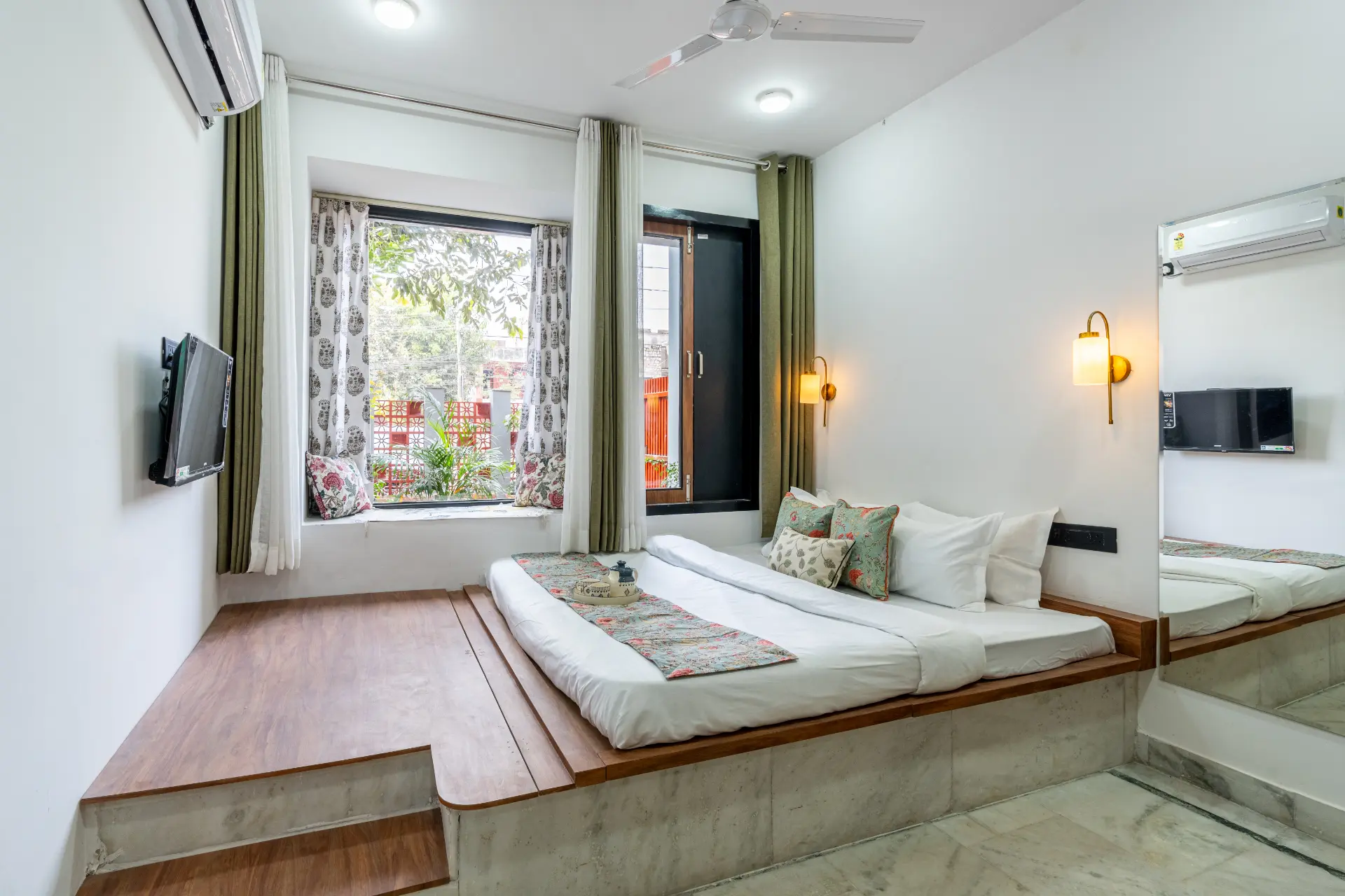 Ramalaya - 8 - BHK Getaway With Serene Courtyard & a Lush Garden — photo 14