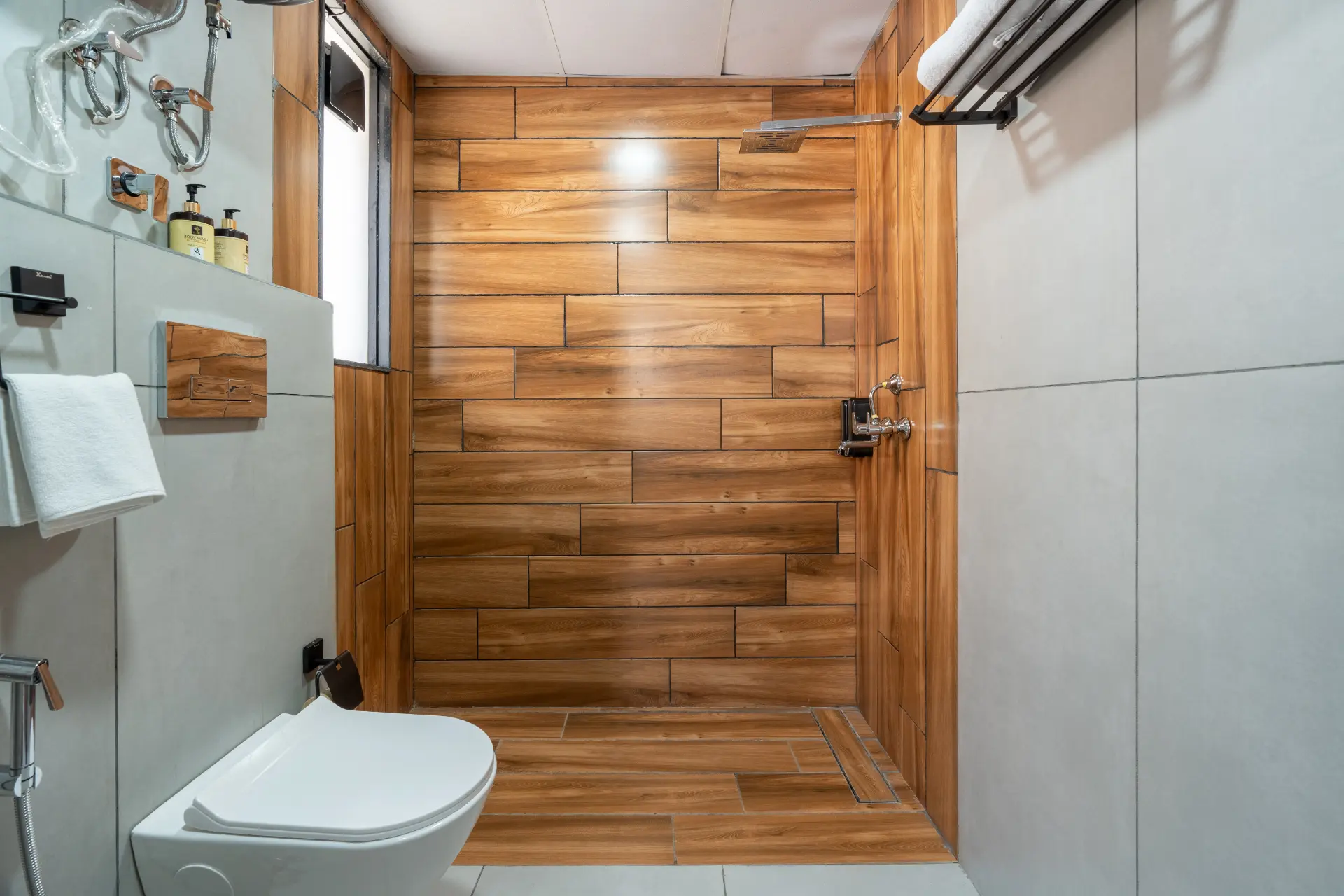 Ramalaya - 8 - BHK Getaway With Serene Courtyard & a Lush Garden — photo 19