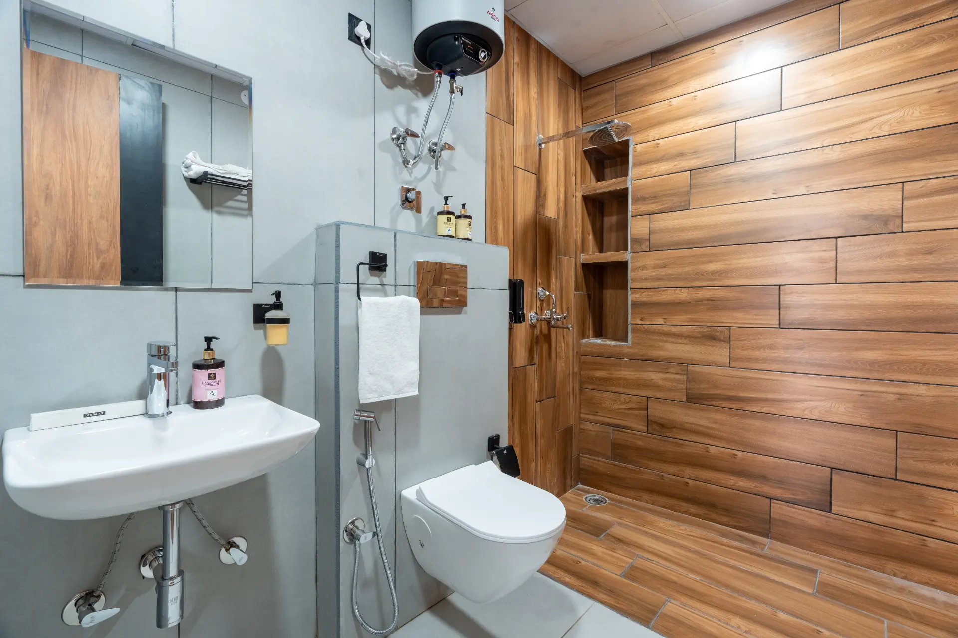 Ramalaya - 8 - BHK Getaway With Serene Courtyard & a Lush Garden — photo 13