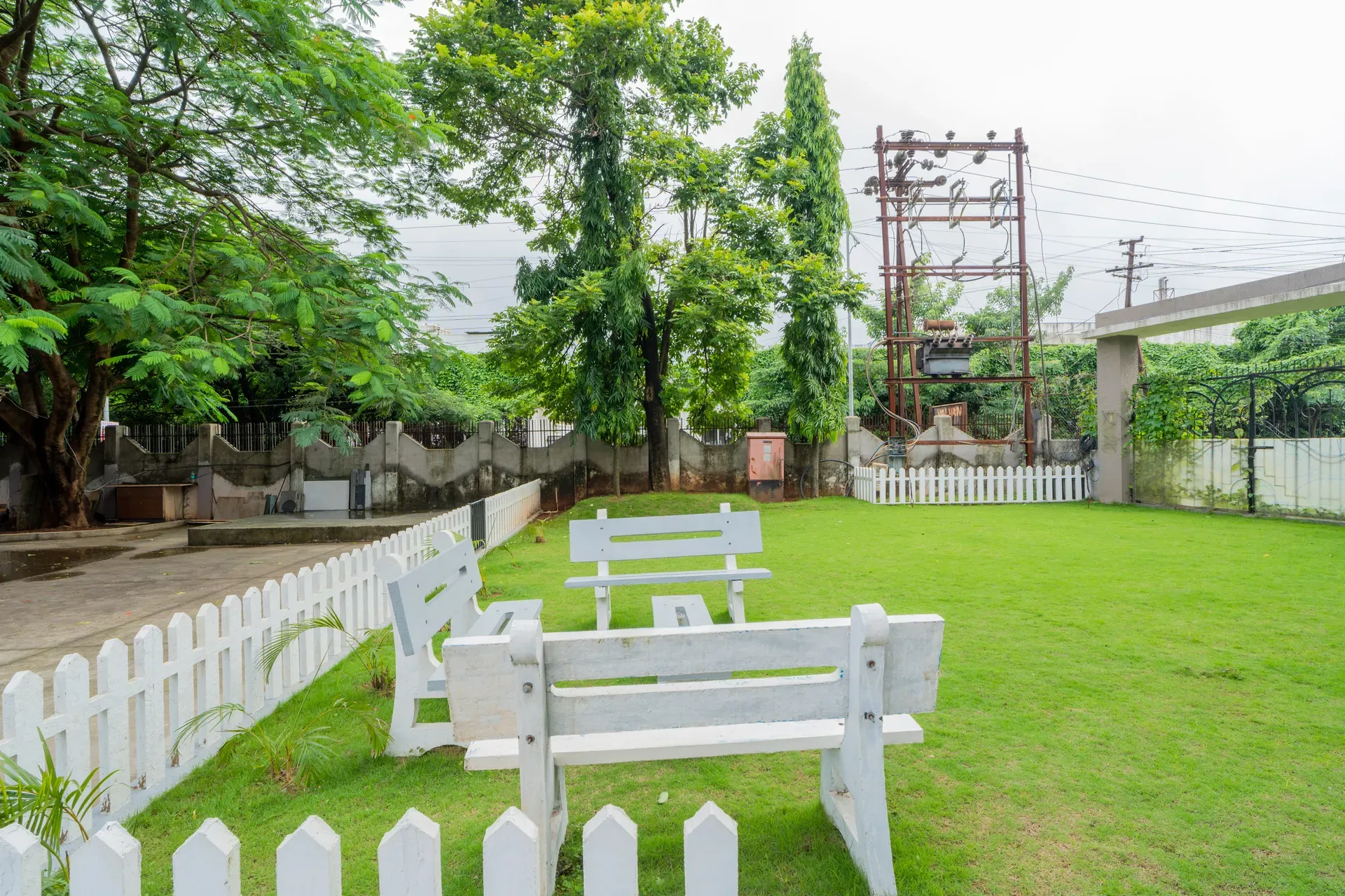 Imperial Serenia | 3-BHK with Common Pool & Garden — photo 7