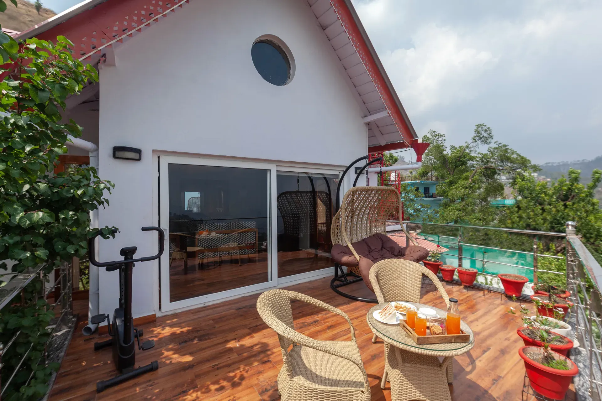 Amara Dawn | 4-BHK | Near Nainital Lake | Hill Views | Pet friendly — photo 13