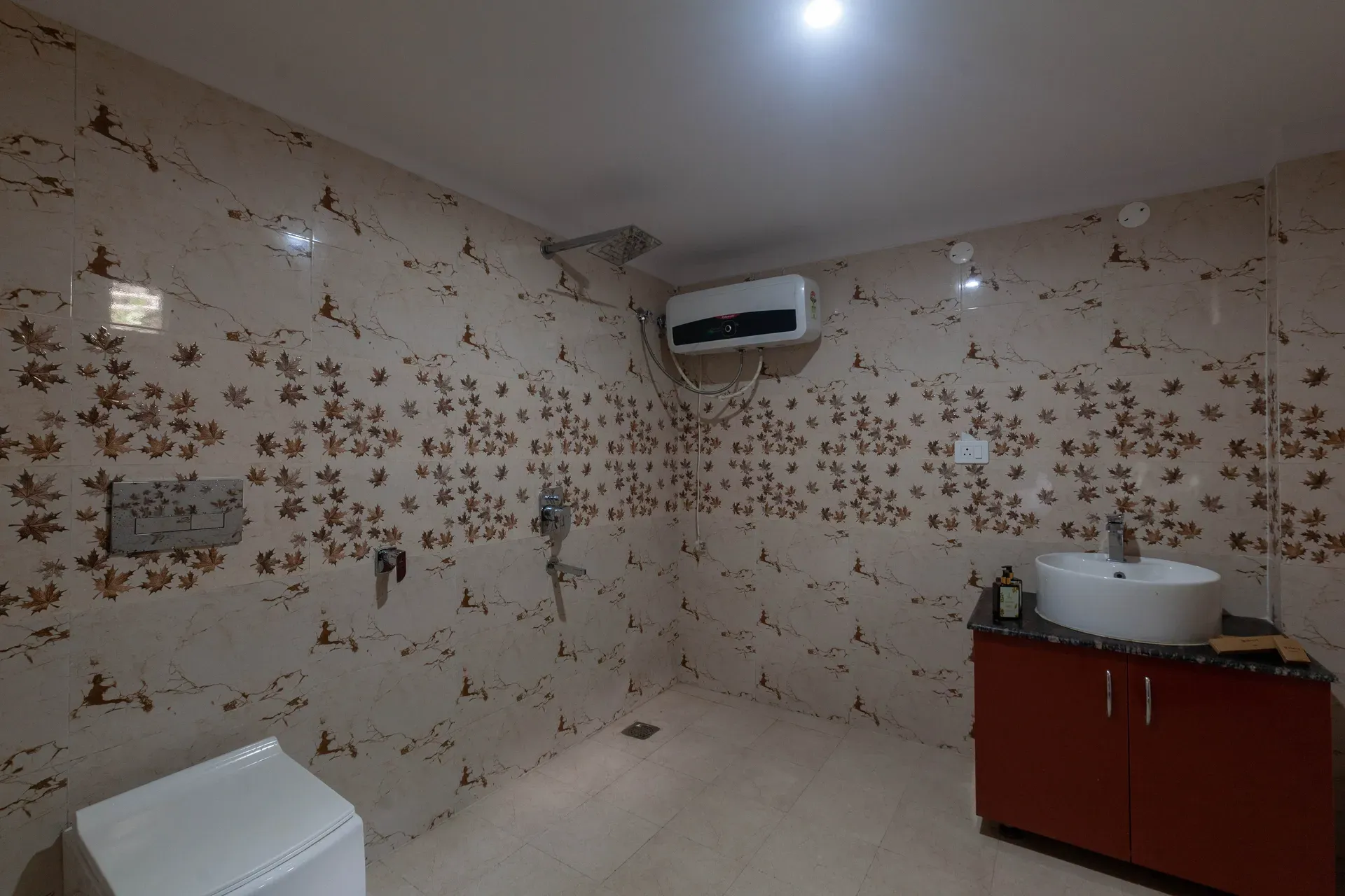 Amara Dawn | 4-BHK | Near Nainital Lake | Hill Views | Pet friendly — photo 6