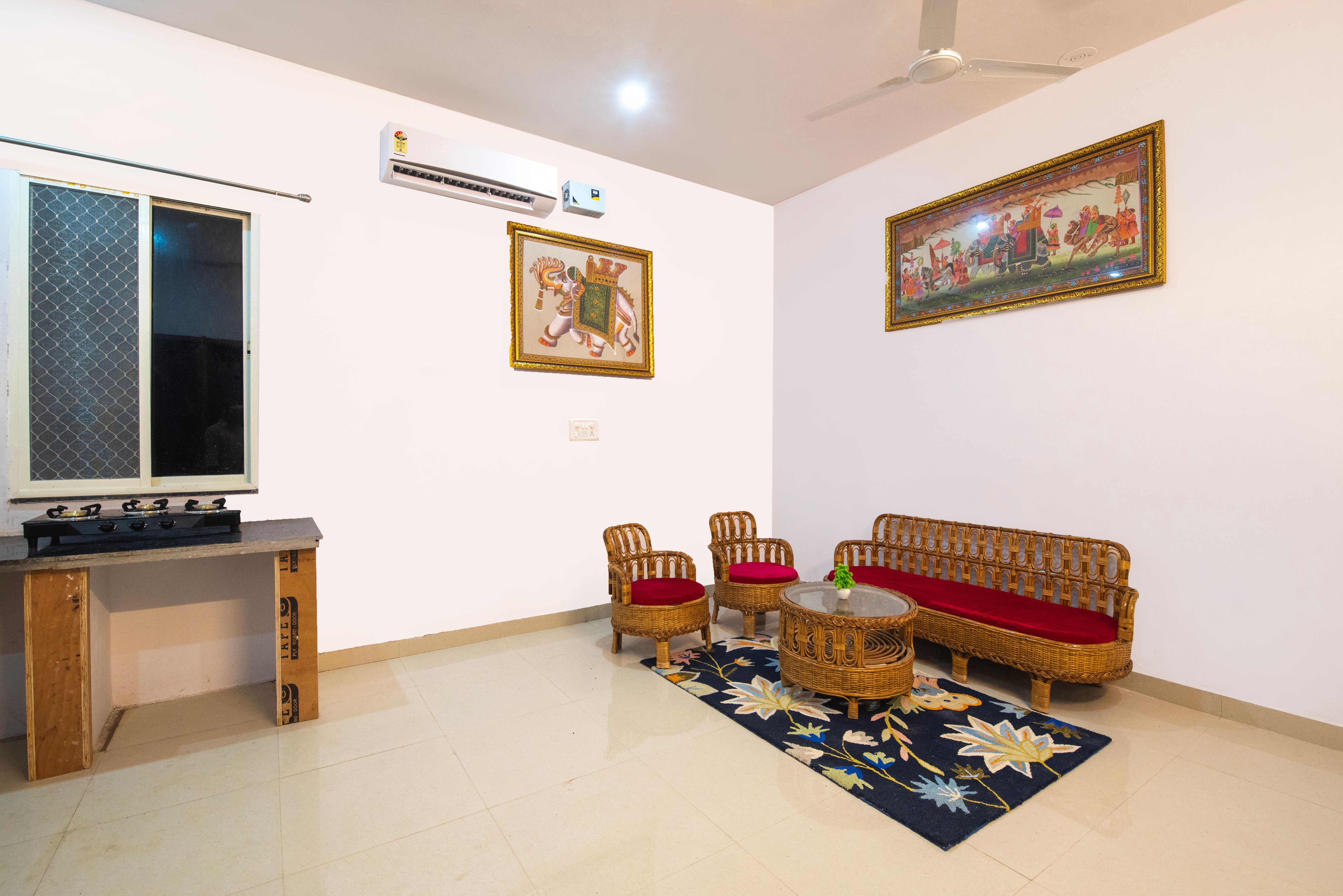 Colonel Retreat | 3-BHK Hideaway with Private Pool & Gardens Near Ubeshwar Mahadev Temple — photo 18