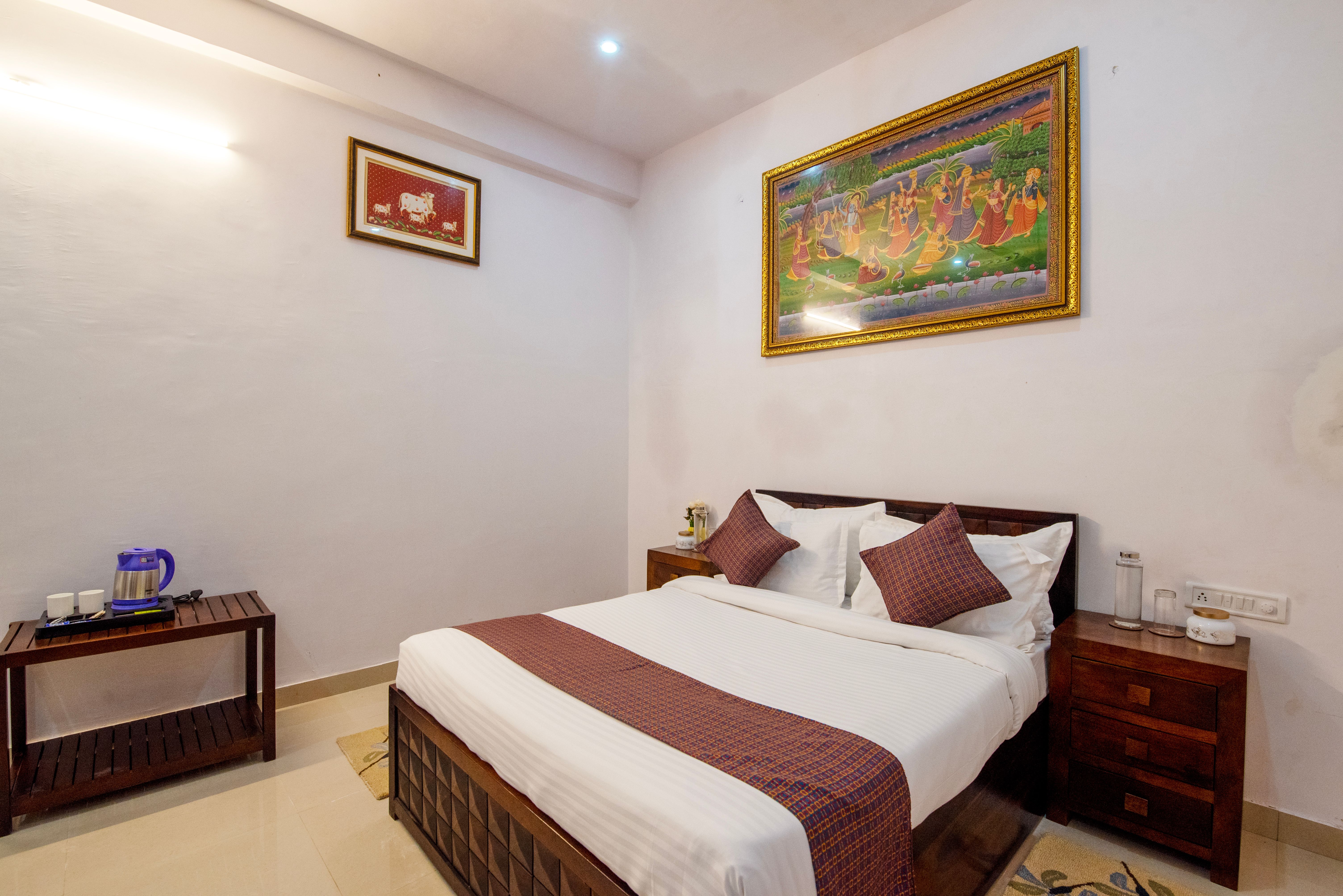 Colonel Retreat | 3-BHK Hideaway with Private Pool & Gardens Near Ubeshwar Mahadev Temple — photo 25